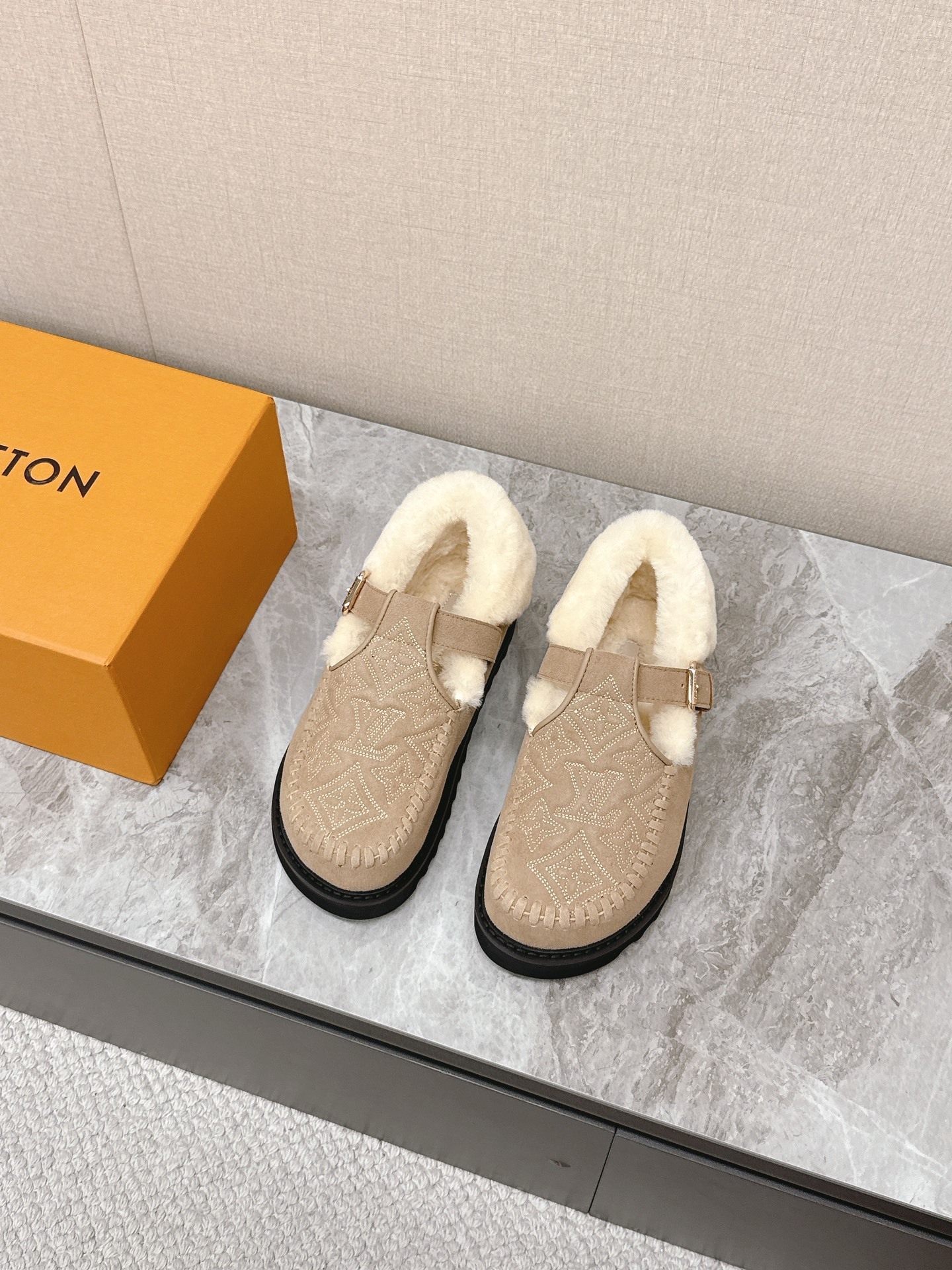 Louis Vuitton Monogram Shearling Slippers - Beige Luxury Loafers