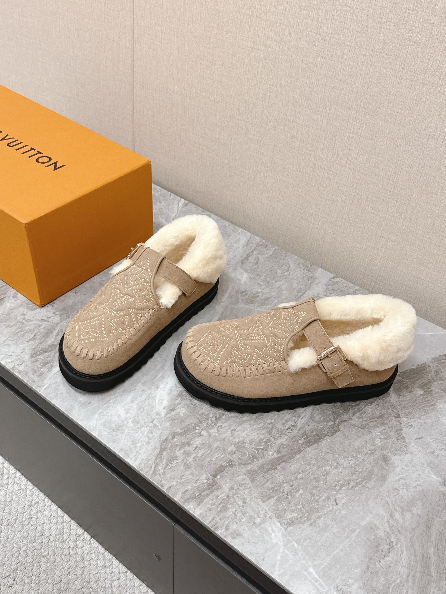 Louis Vuitton Monogram Shearling Slippers - Beige Luxury Loafers