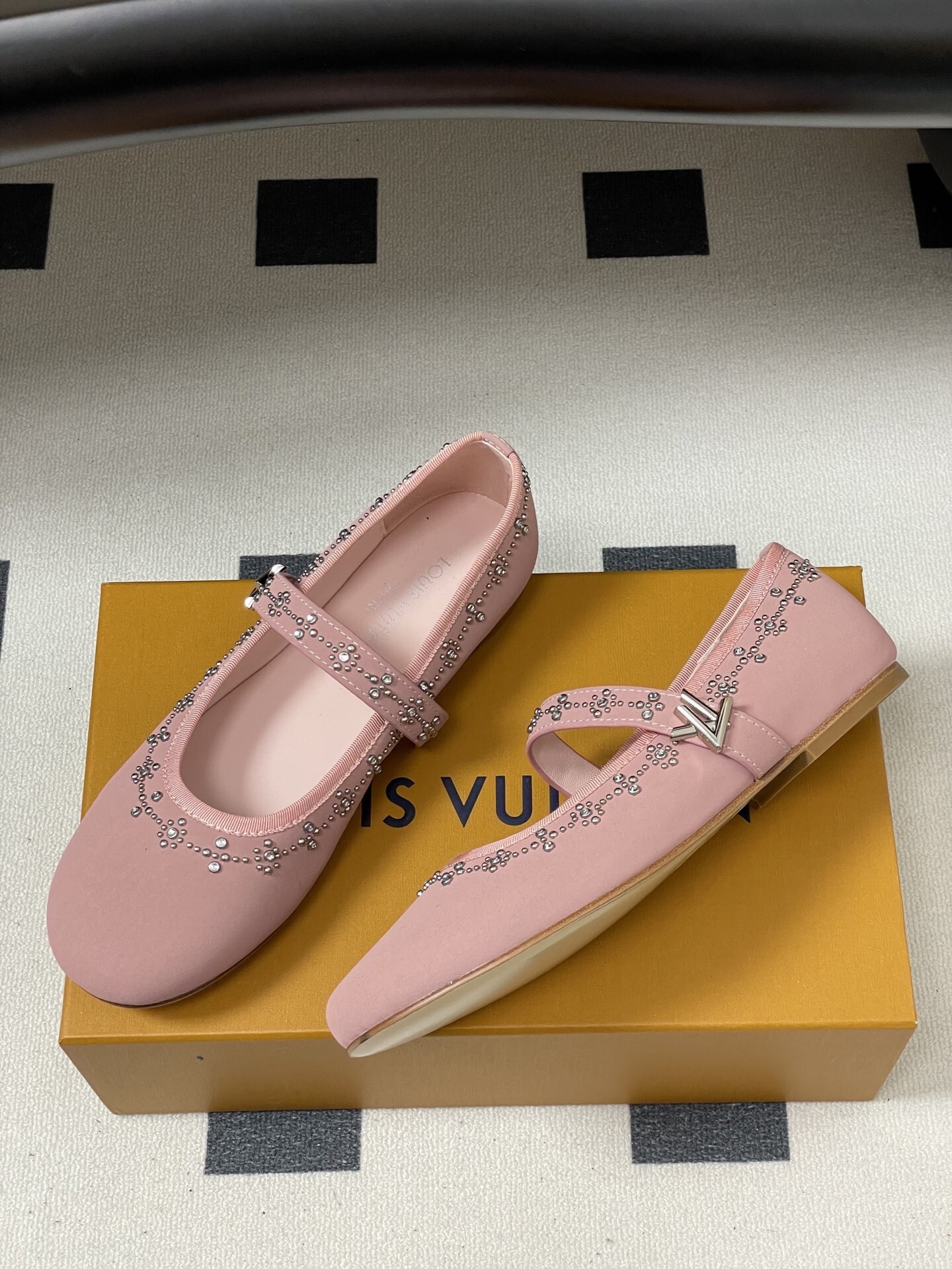 Luxury Pink Rhinestone Studded Girls Mary Jane Shoes