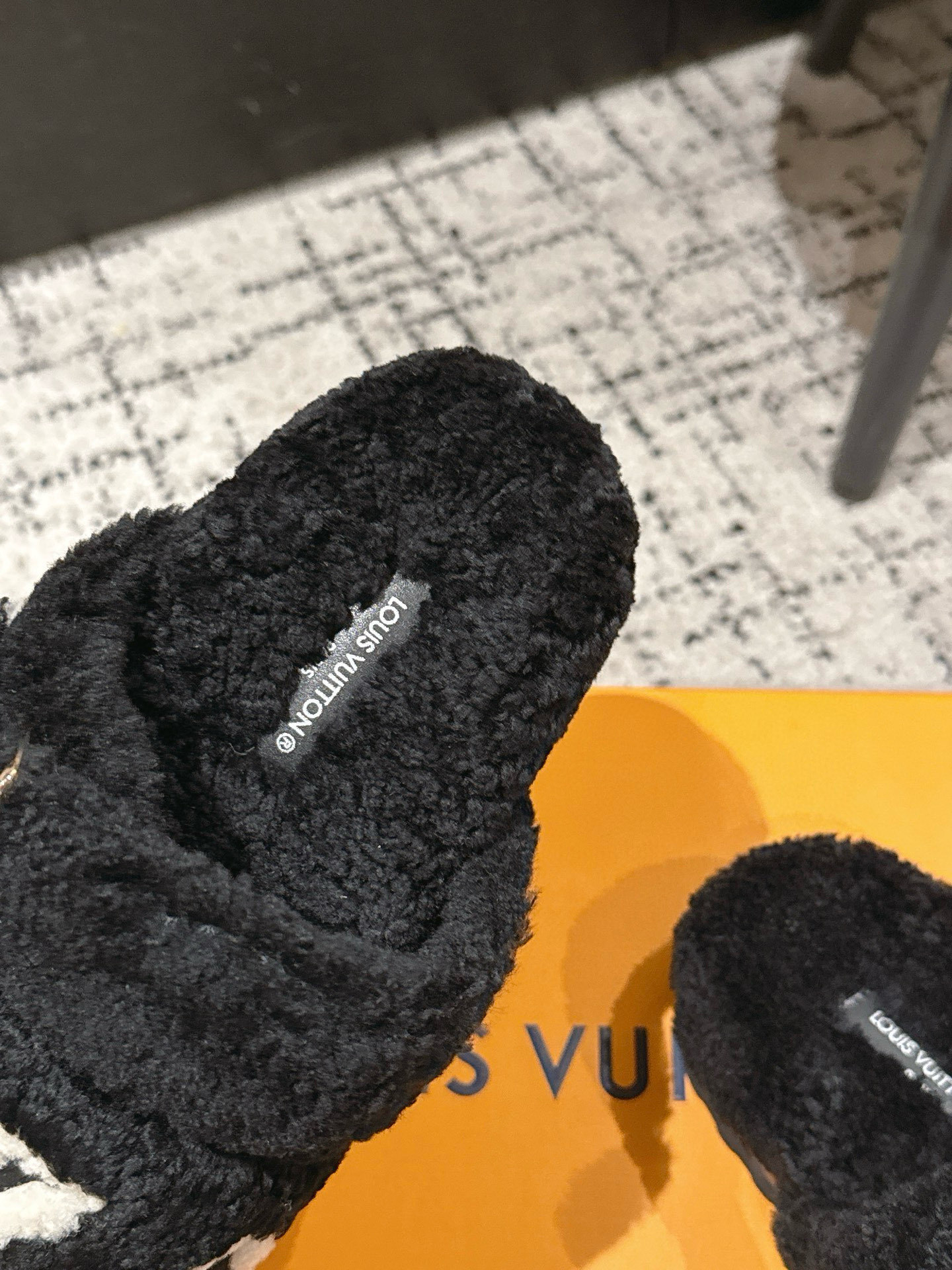 Louis Vuitton Paseo Flat Comfort Mules Black Shearling Slides