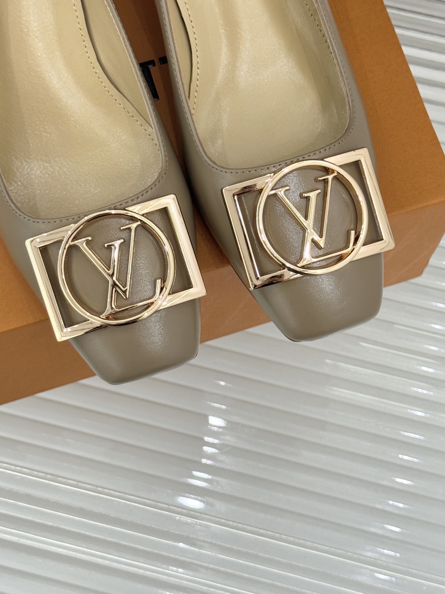 Louis Vuitton Beige Leather Kitten Heel Pumps with Gold LV Logo