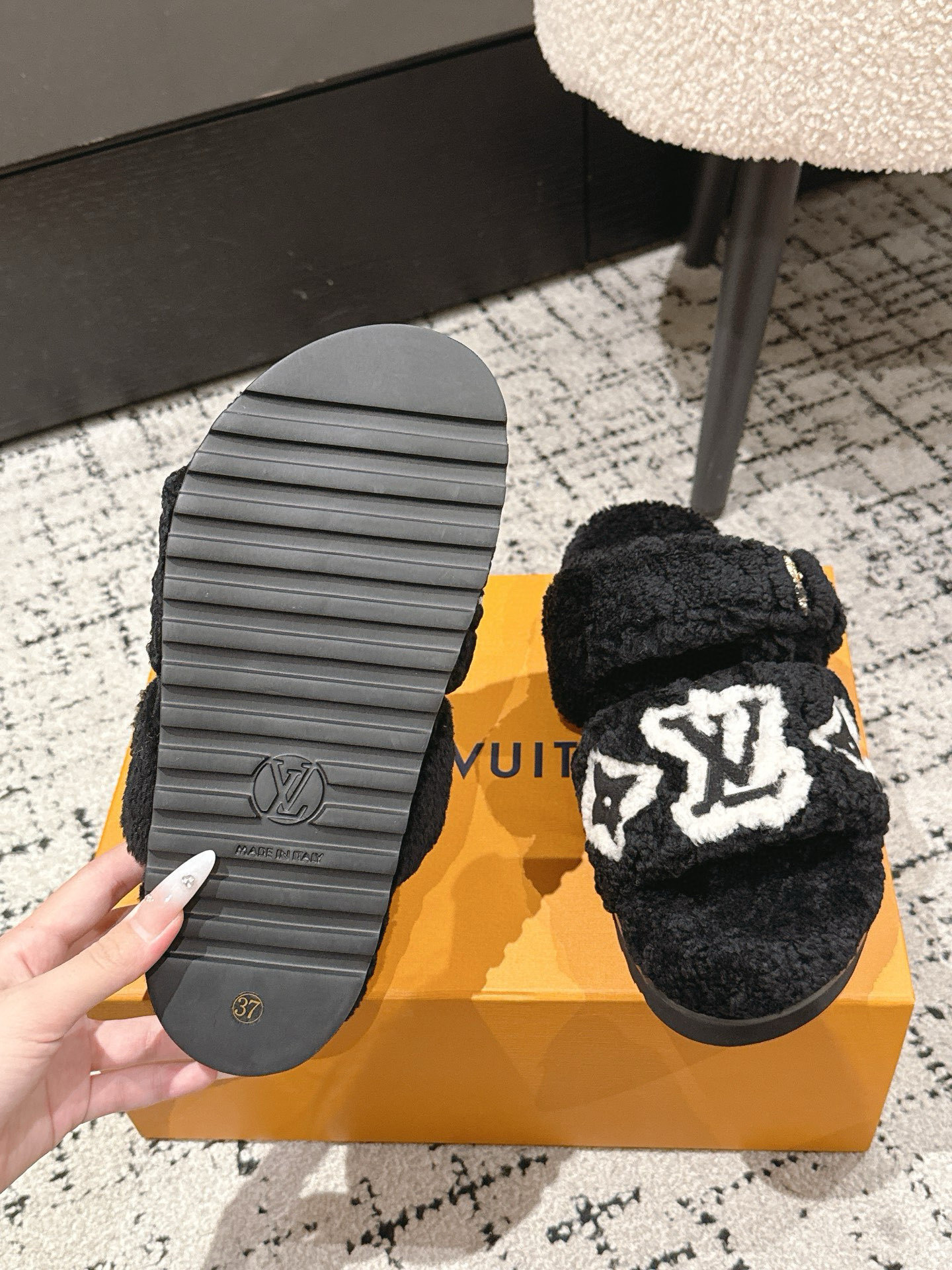 Louis Vuitton Black Shearling Monogram Paseo Comfort Flat Mules