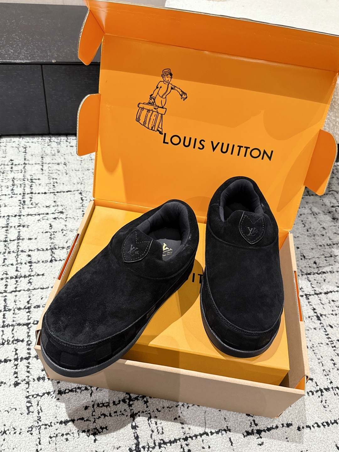 Louis Vuitton LV Easy Line Mules - Premium Black Suede Slip-ons