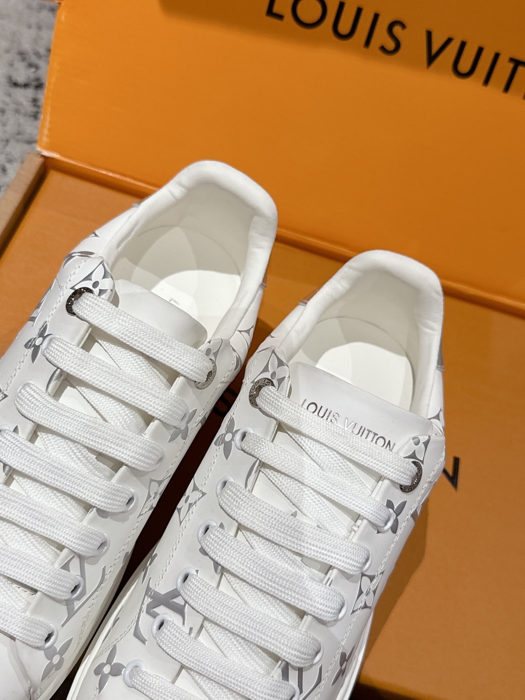 Louis Vuitton Women's White Monogram Leather Sneakers