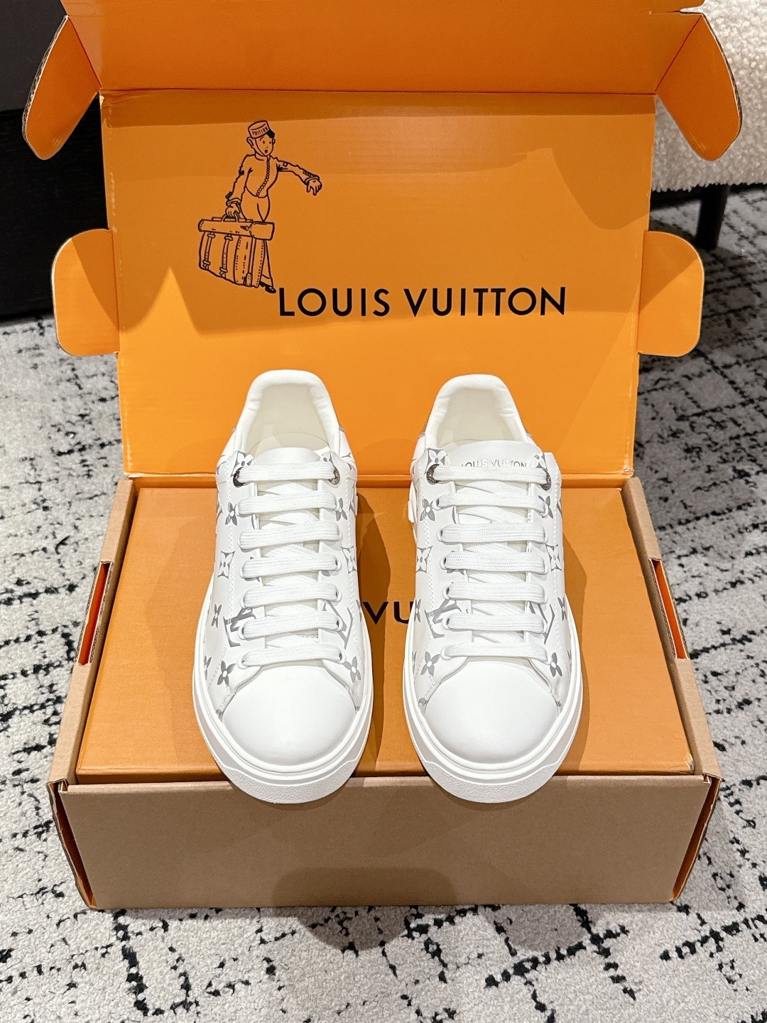Louis Vuitton Women’s White Monogram Leather Sneakers