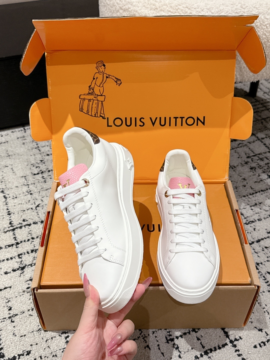 Louis Vuitton Women's White Leather Sneakers with Pink Accents