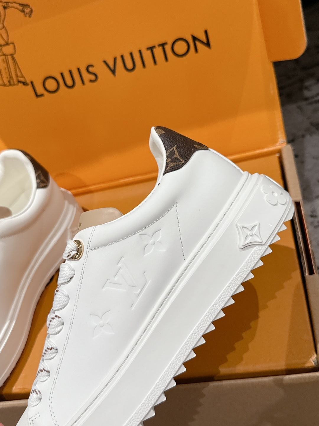 Louis Vuitton White Leather Women's Sneakers with Monogram Accents