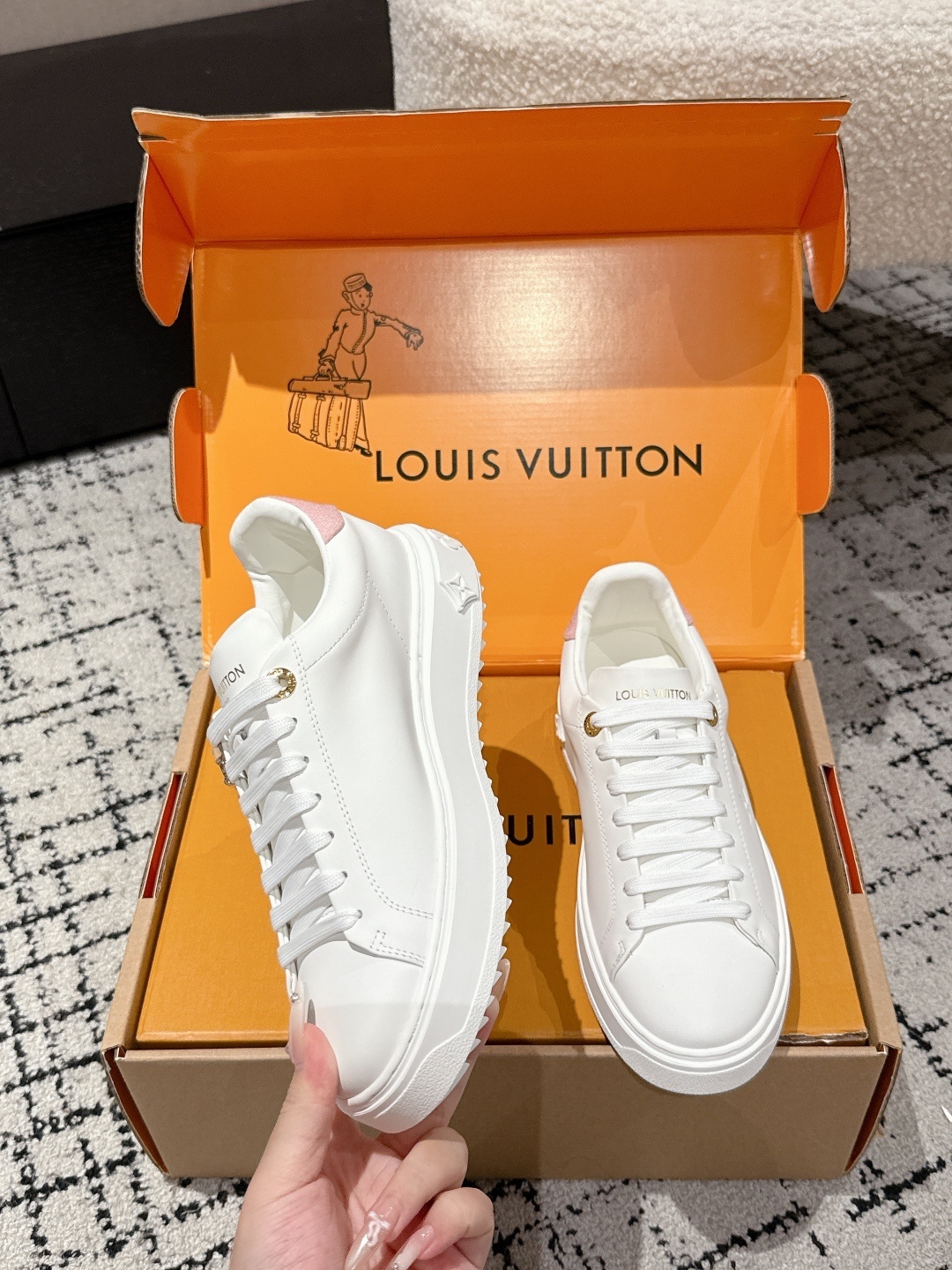 Louis Vuitton Women's Frontrow White Leather Sneakers - Pink Trim