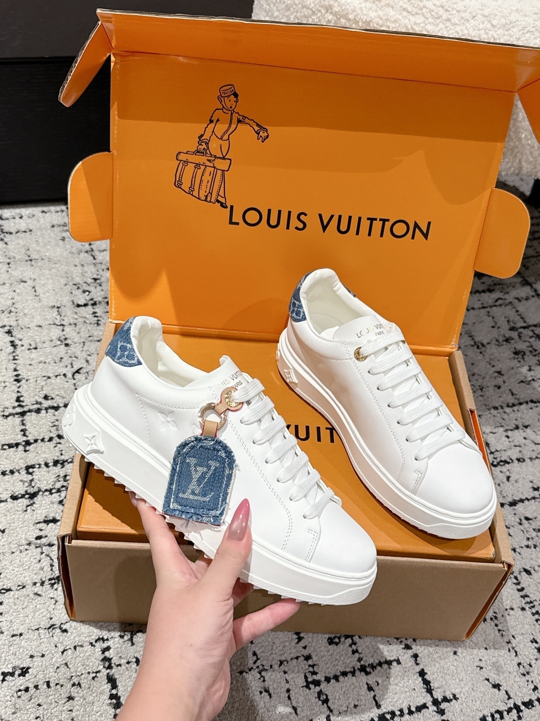 Louis Vuitton White Leather Low-Top Sneakers with Monogram Denim