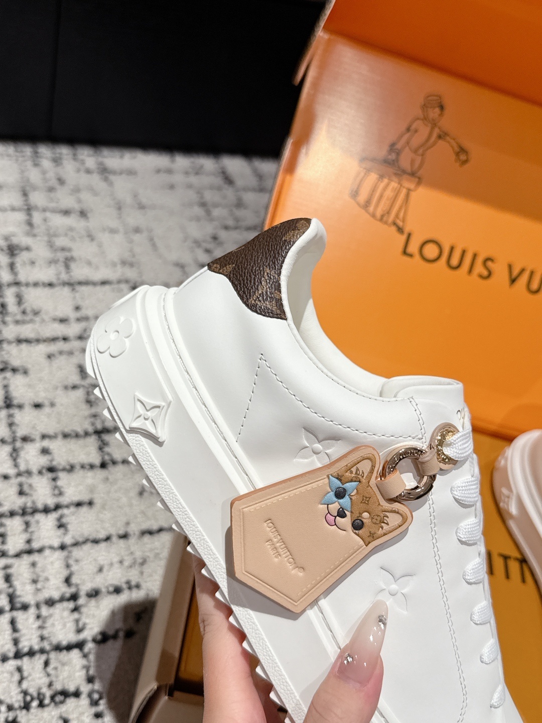 Louis Vuitton Frontrow White Leather Low-Top Sneakers