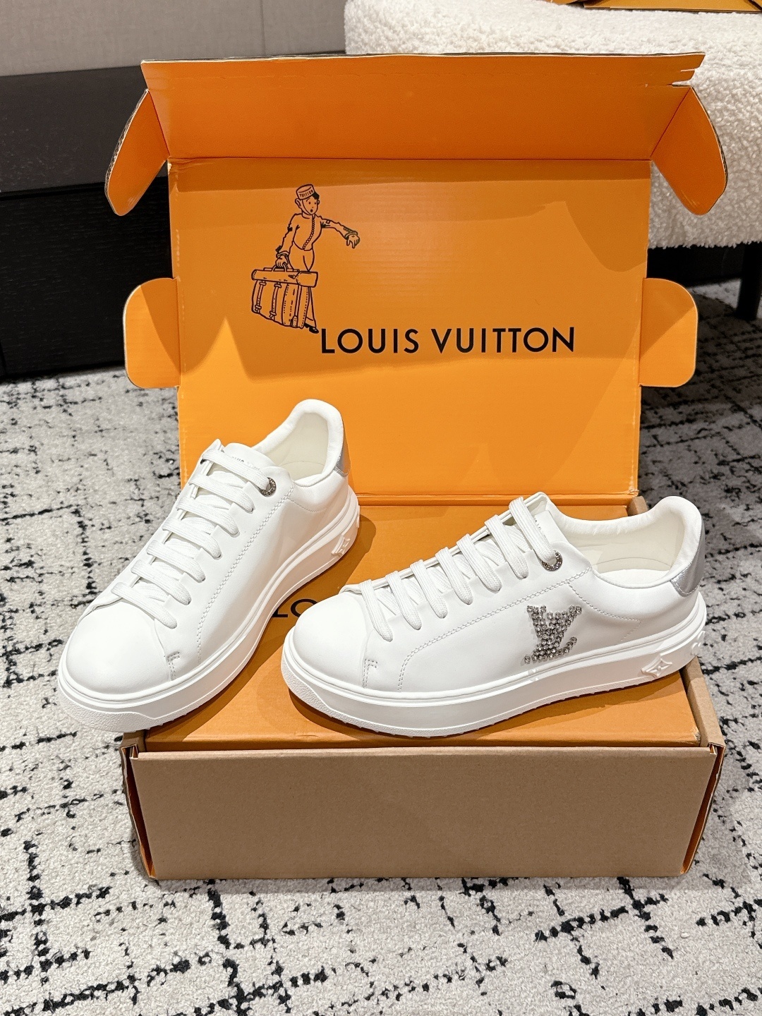 Louis Vuitton White Leather Rhinestone LV Monogram Sneakers
