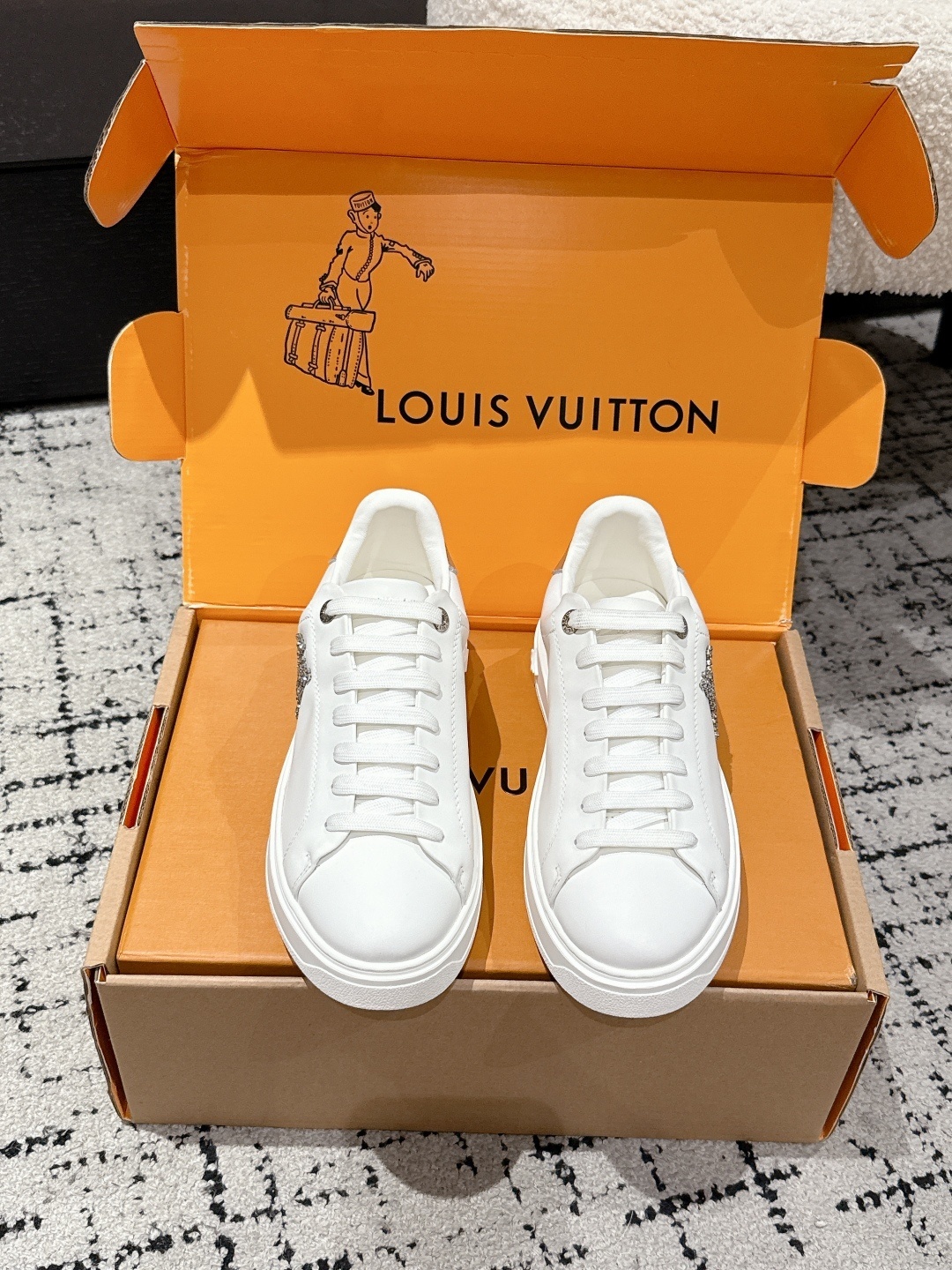 Louis Vuitton White Leather Rhinestone LV Monogram Sneakers