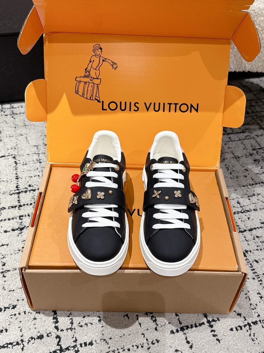 Louis Vuitton Women’s Black Leather Charms Sneakers