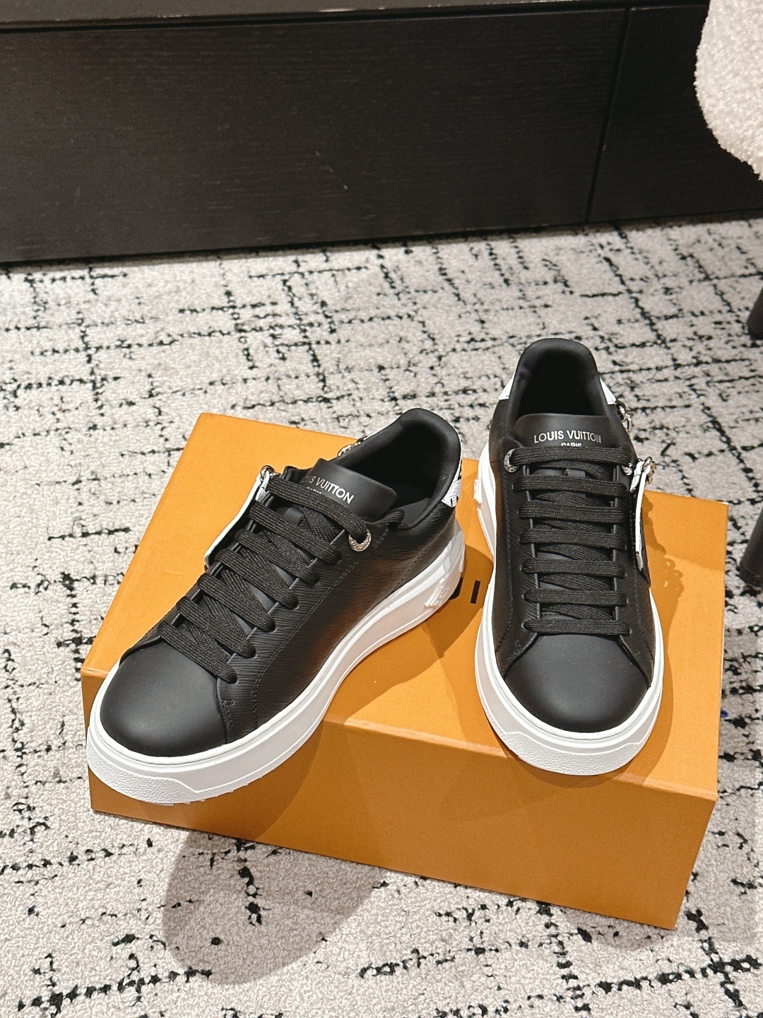 Louis Vuitton Black Leather Sneakers with Chain Detail - Luxury Shoes