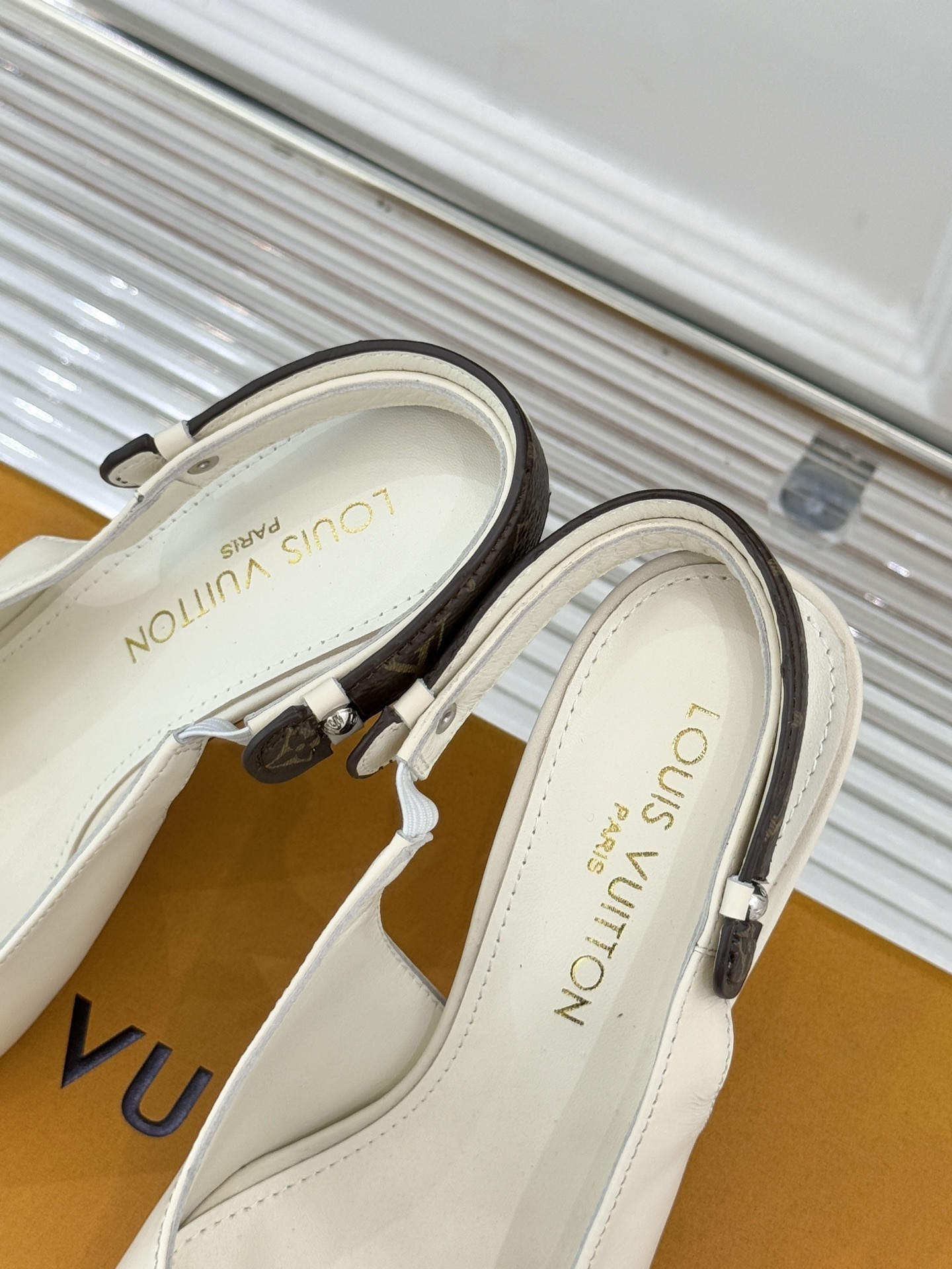 Louis Vuitton Monogram Cream Leather Slingback Pumps - Pointed Toe