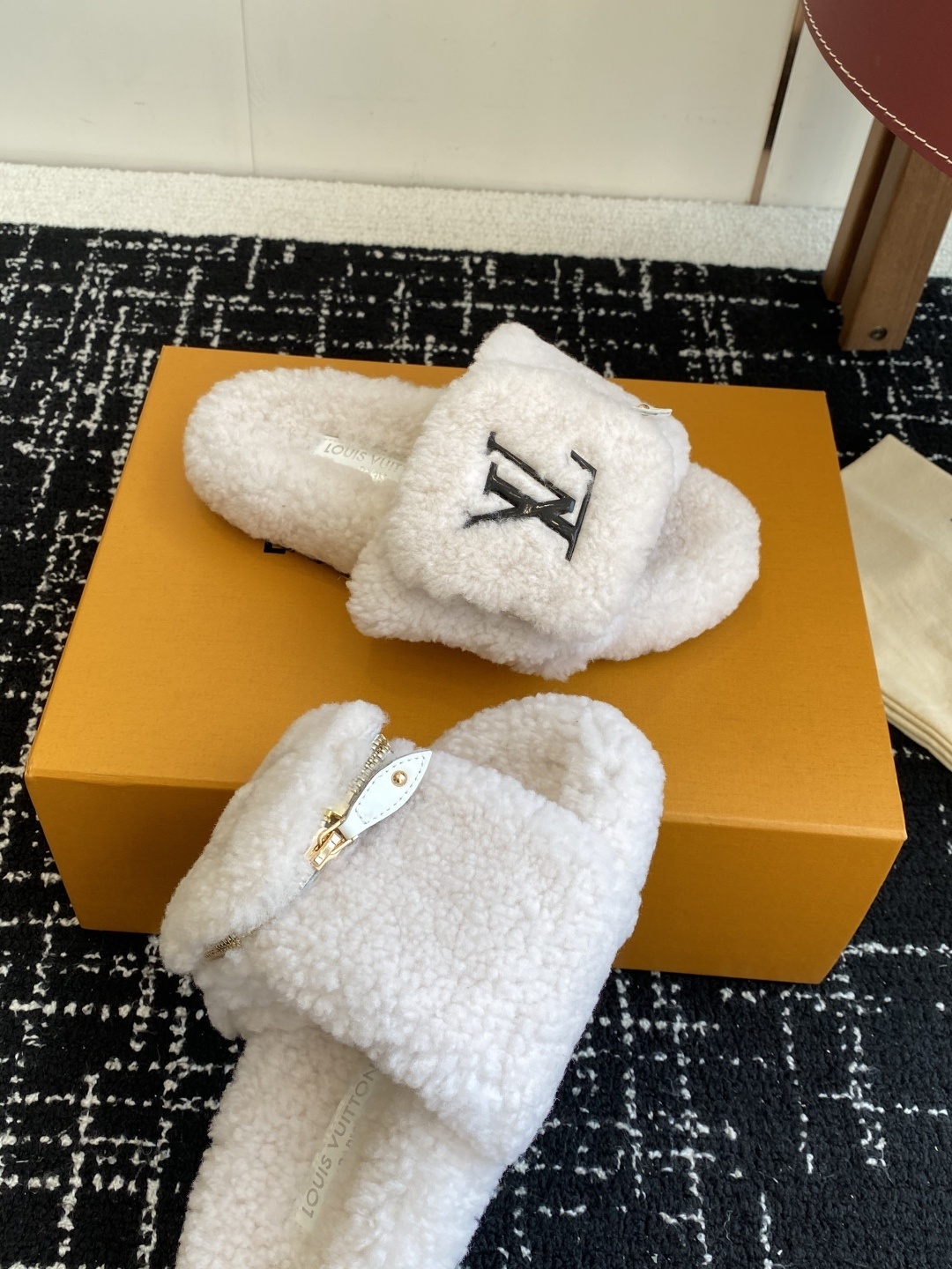 Louis Vuitton Paseo Flat Comfort Mule Shearling Slippers - White