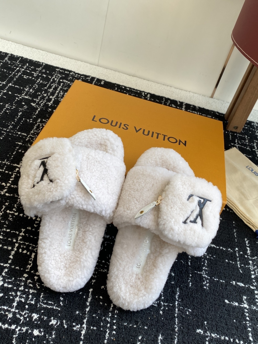 Louis Vuitton Paseo Flat Comfort Mule Shearling Slippers - White
