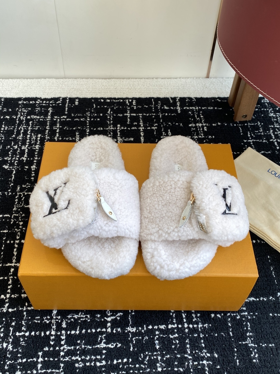Louis Vuitton Paseo Flat Comfort Mule Shearling Slippers – White