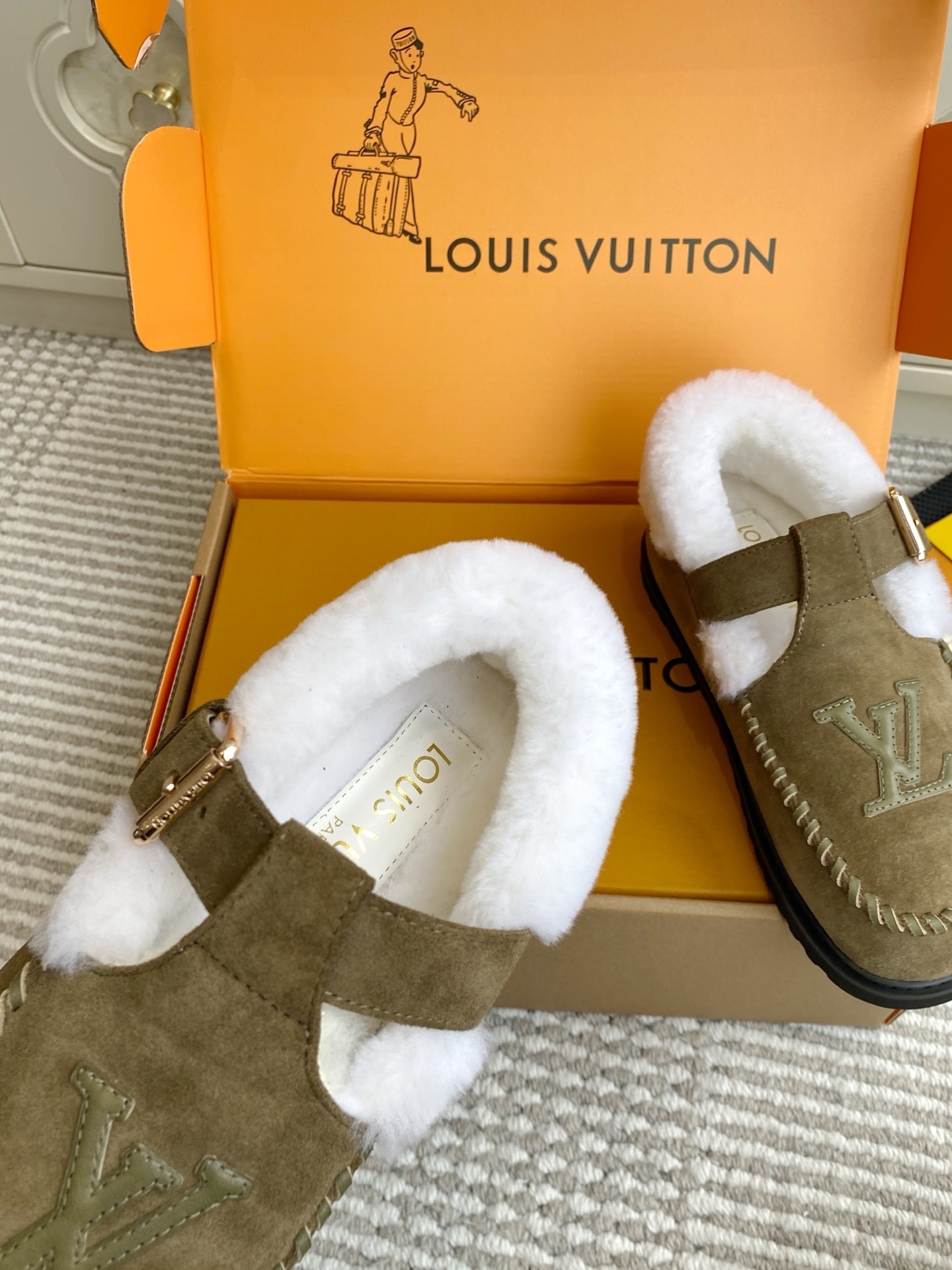 Louis Vuitton Khaki Suede Shearling-Lined Mules with LV Logo
