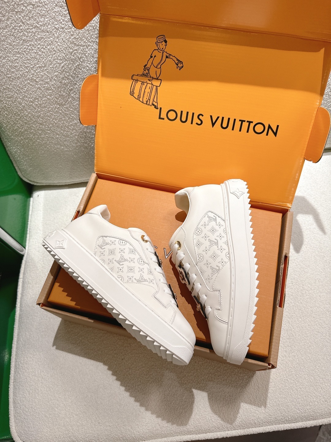Louis Vuitton White Leather Sneakers with Monogram Floral Charms