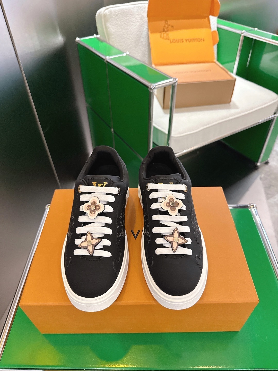 Louis Vuitton Time Out Black Leather Monogram Flower Sneakers