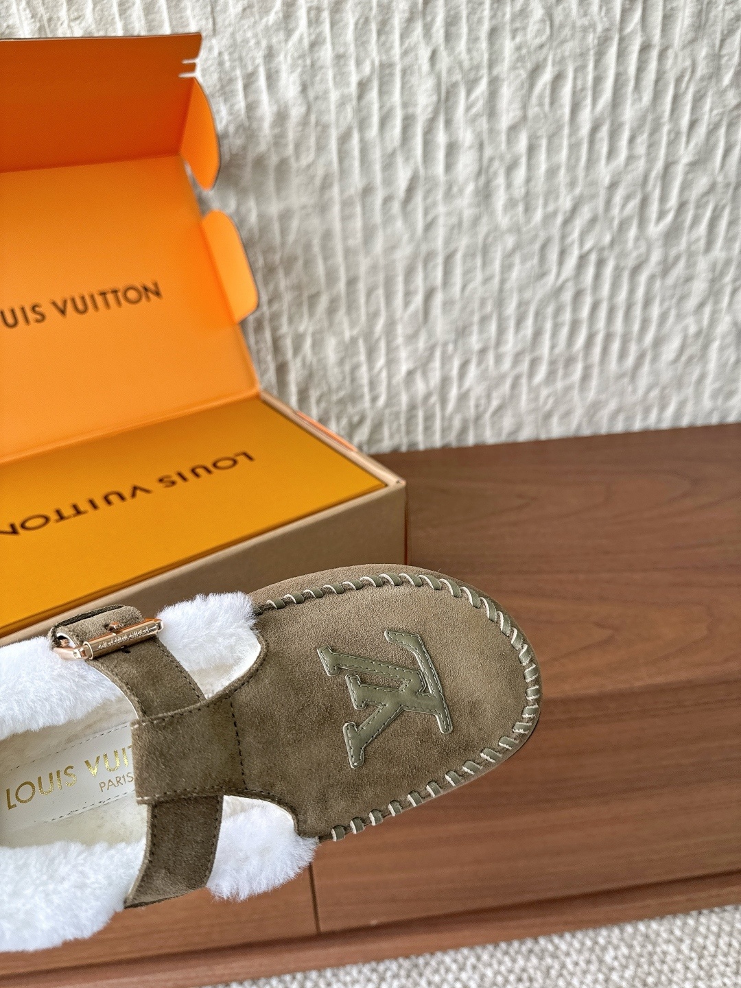 Louis Vuitton Paseo Flat Comfort Mule Suede Shearling Khaki