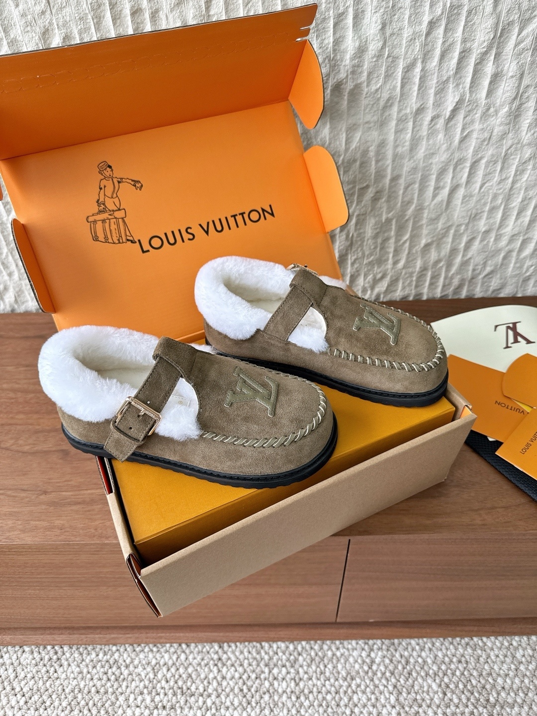 Louis Vuitton Paseo Flat Comfort Mule Suede Shearling Khaki