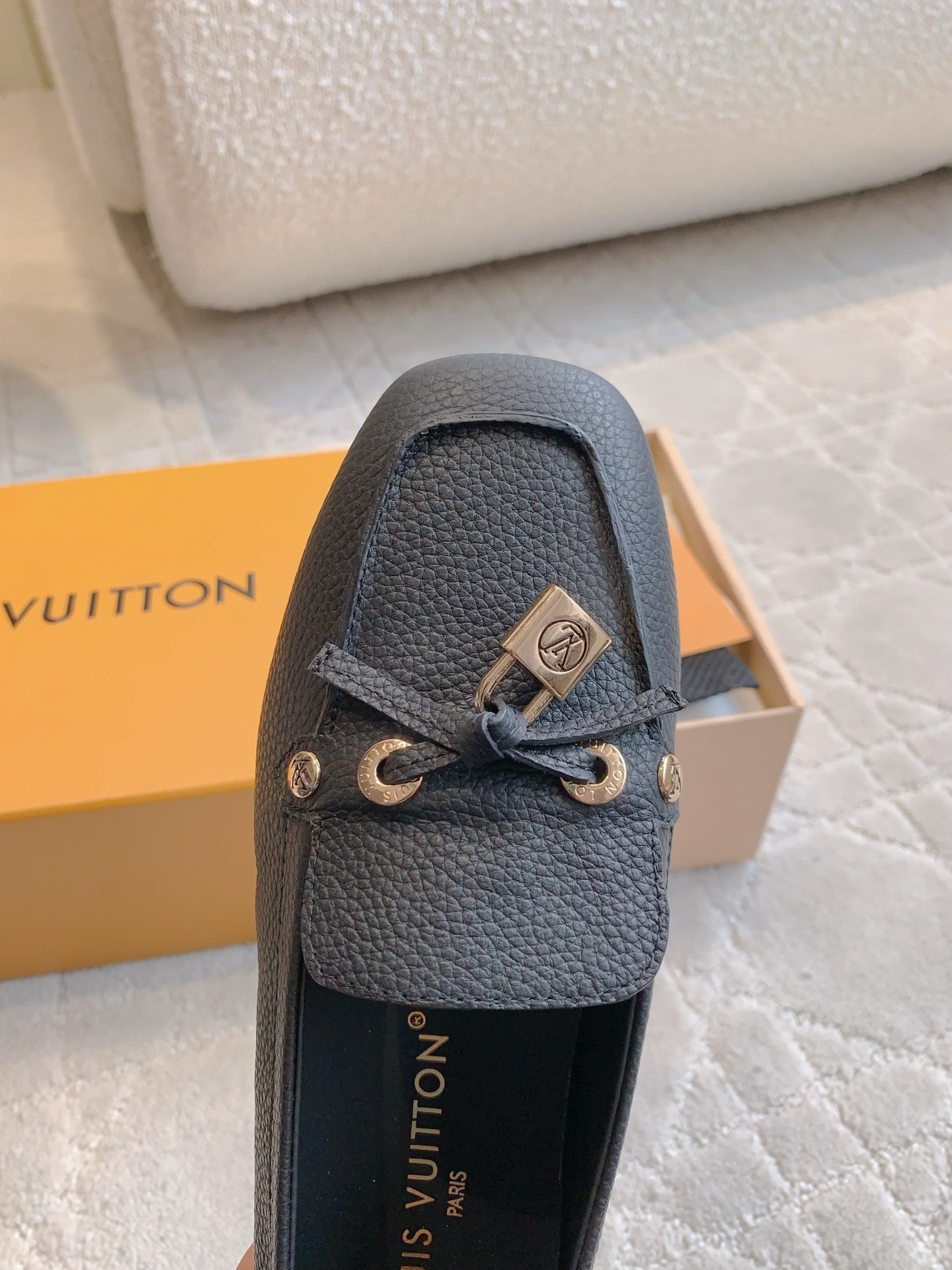 Louis Vuitton Gloria Flat Loafers in Black Grained Leather