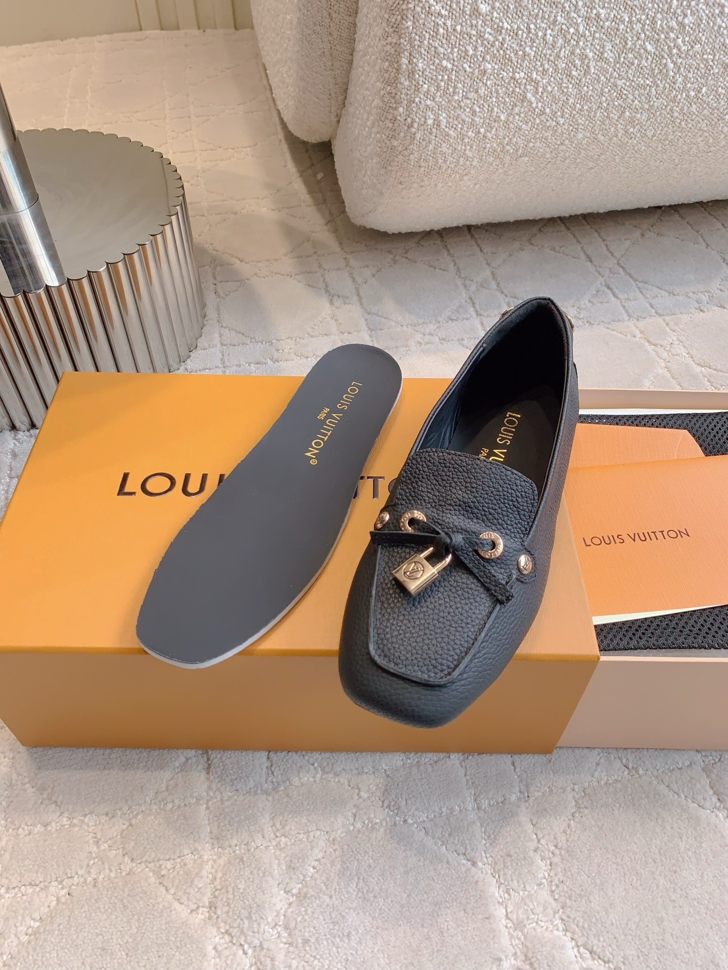 Louis Vuitton Gloria Flat Loafers in Black Grained Leather