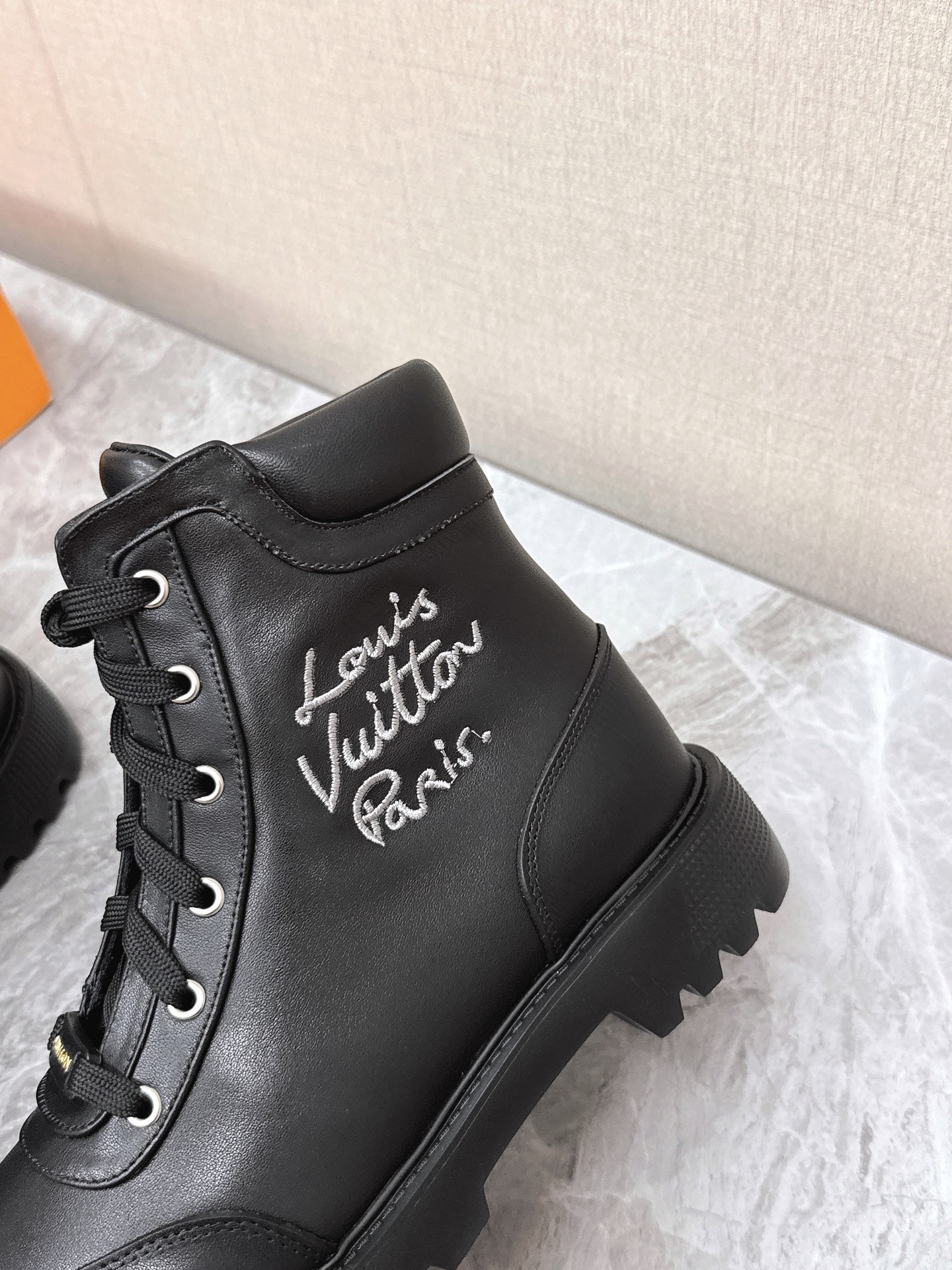 Louis Vuitton Men's Black Leather Script Logo Lace-Up Ankle Boots