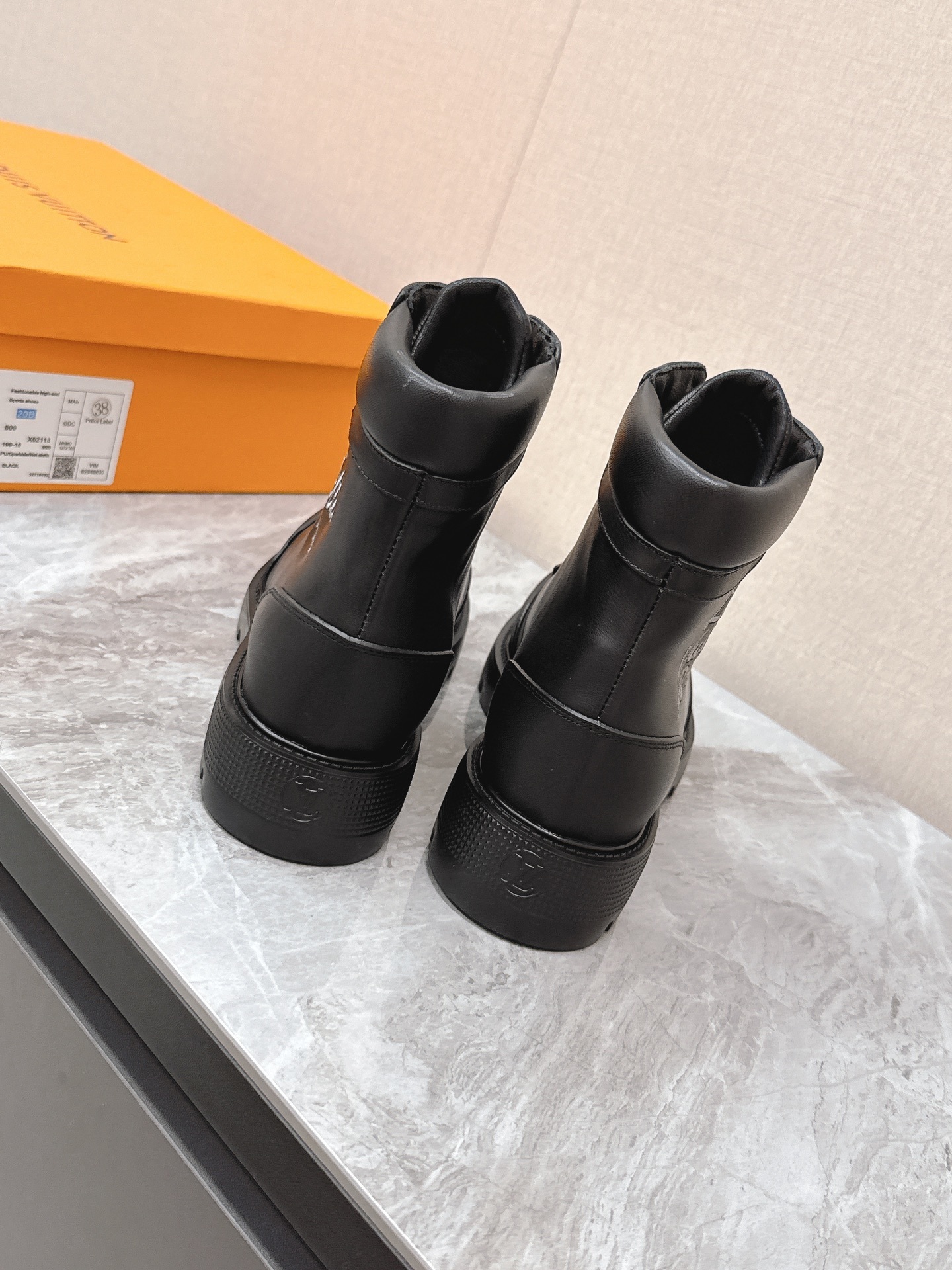 Louis Vuitton Men's Black Leather Script Logo Lace-Up Ankle Boots