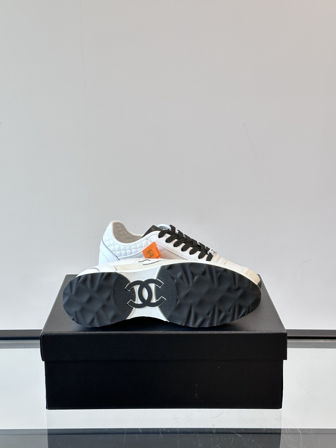 Chanel White Leather Low-Top Sneakers - Quilted Design Luxury Shoes