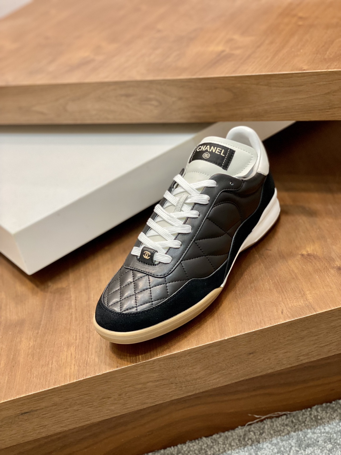 Chanel Quilted Leather Sneakers - Black & White Luxury Low-Tops