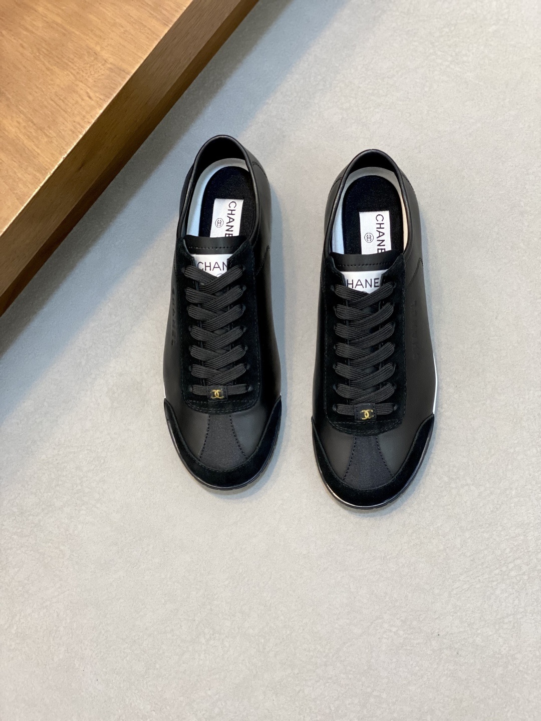 Chanel Black Leather Low-Top Sneakers with Suede Accents