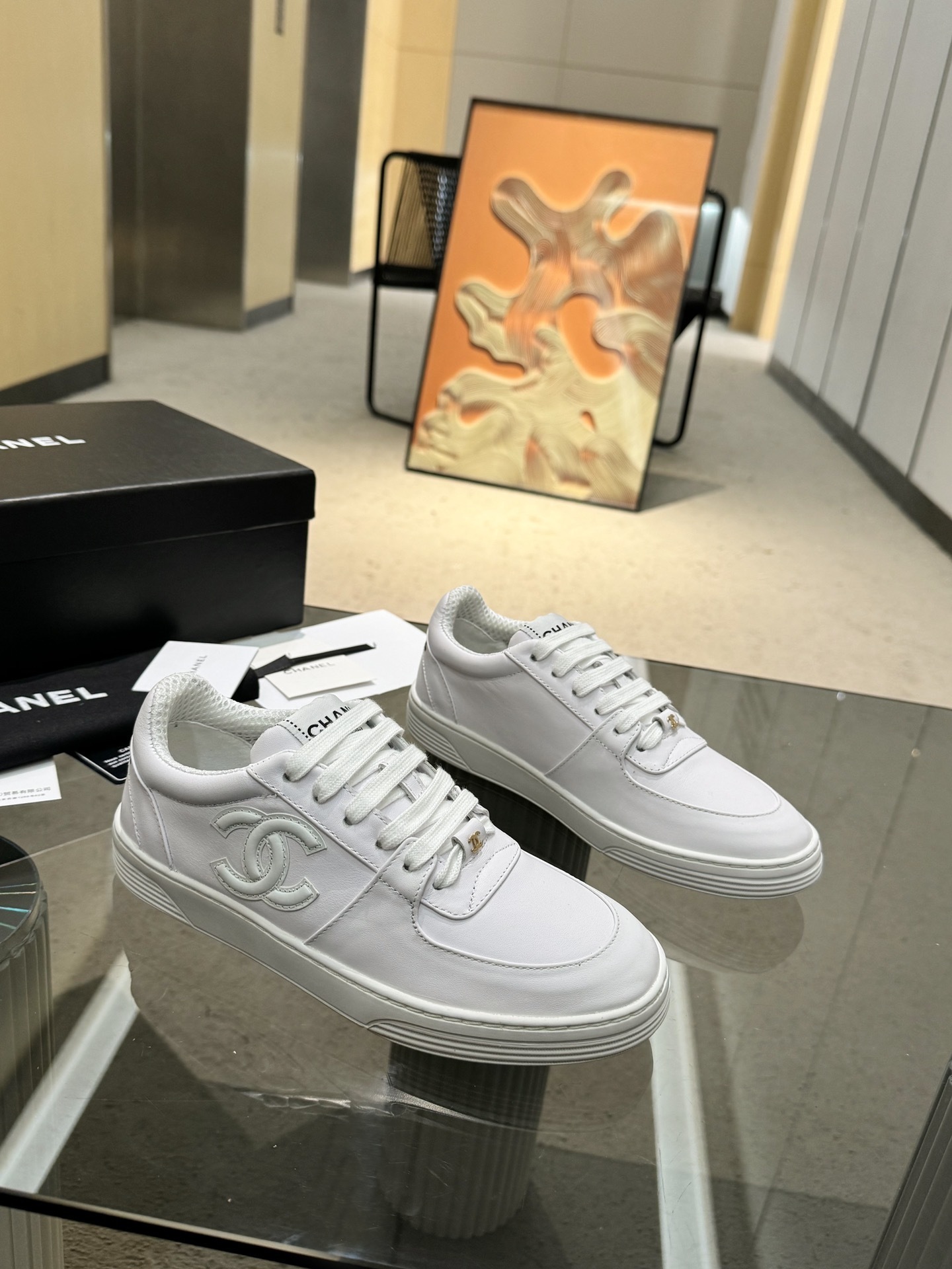 Chanel CC Logo Leather Sneakers Luxury Fashion Low-Top Trainers