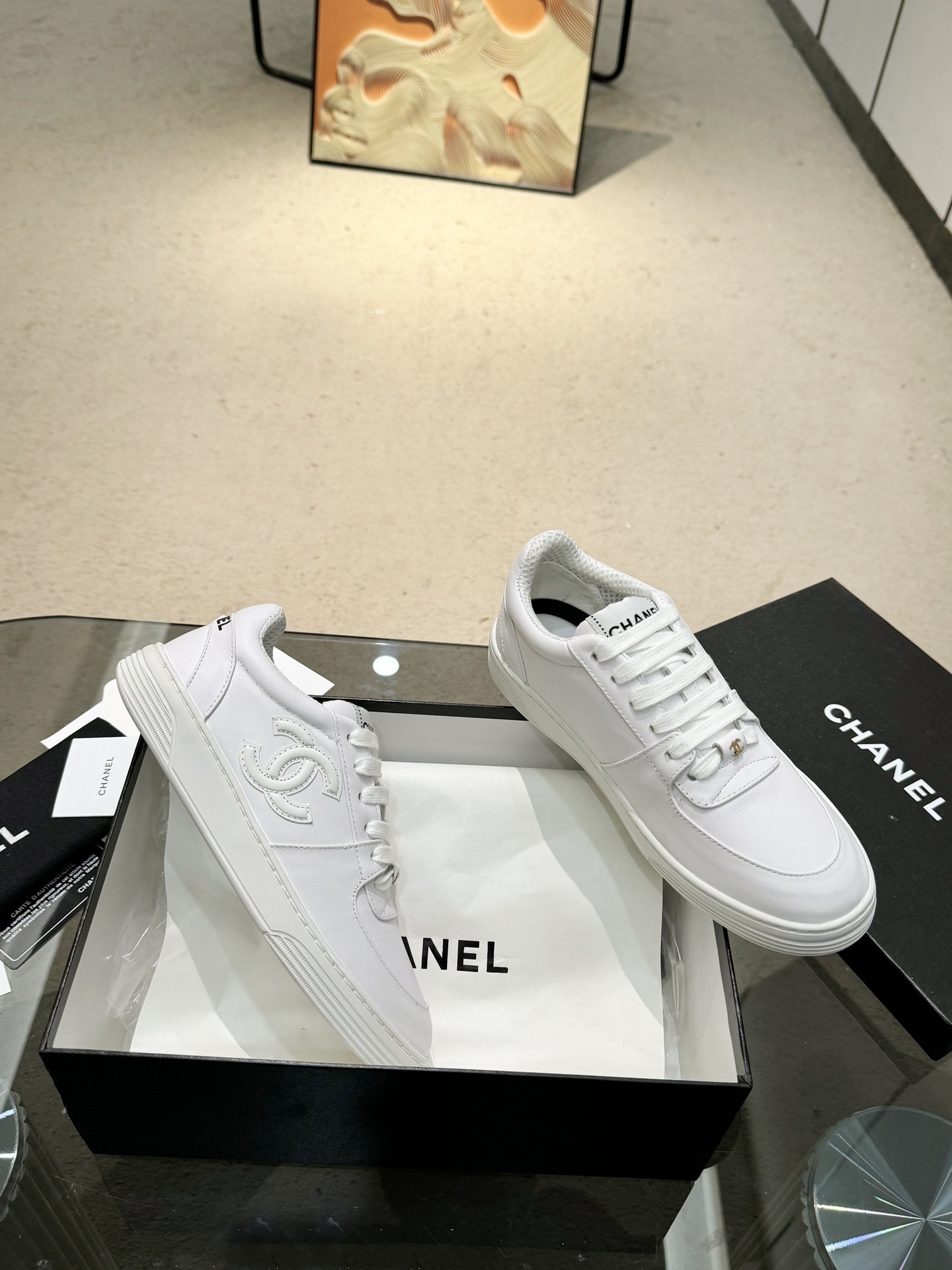 Chanel CC Logo Leather Sneakers Luxury Fashion Low-Top Trainers