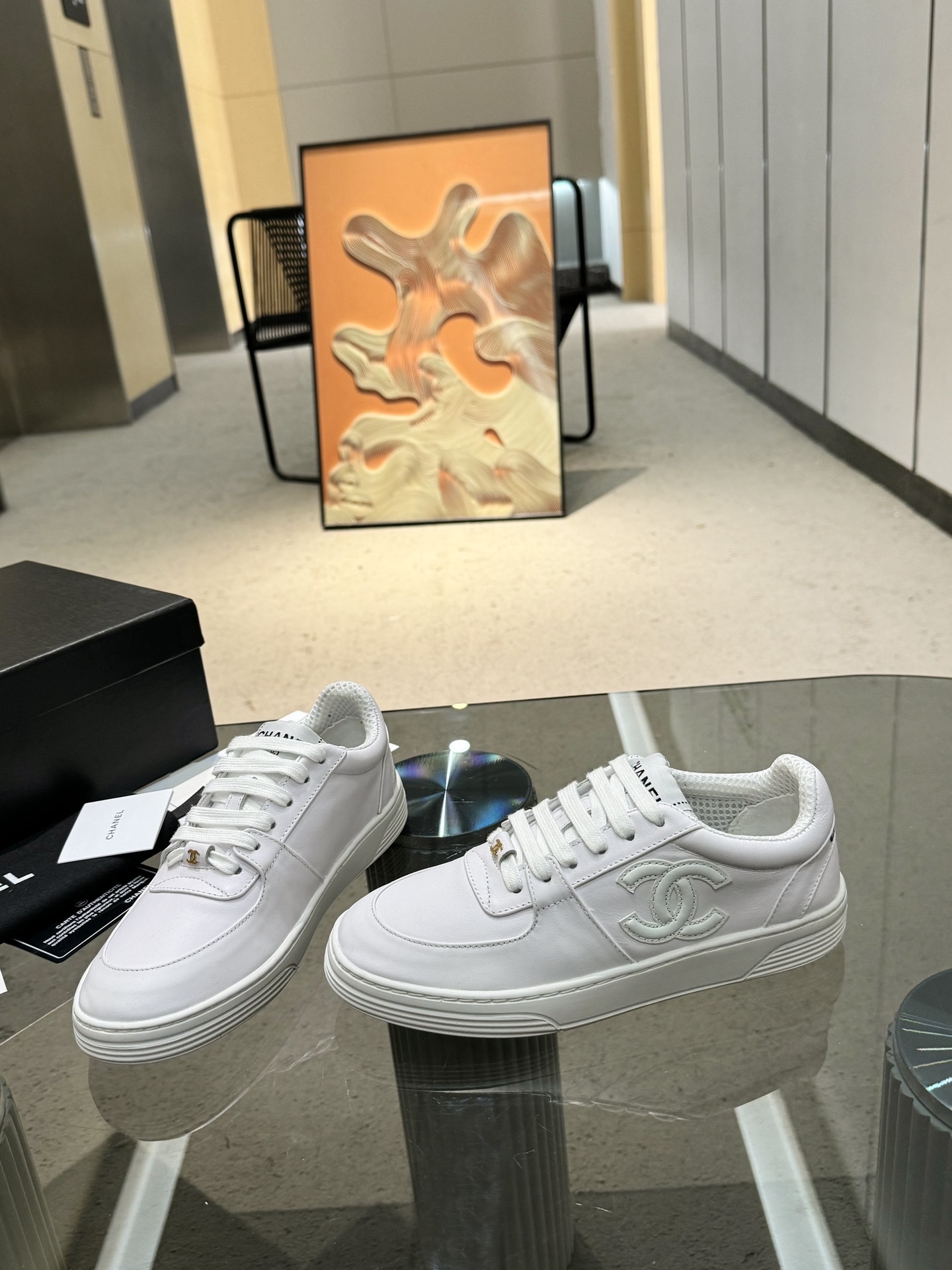 Chanel CC Logo Leather Sneakers Luxury Fashion Low-Top Trainers