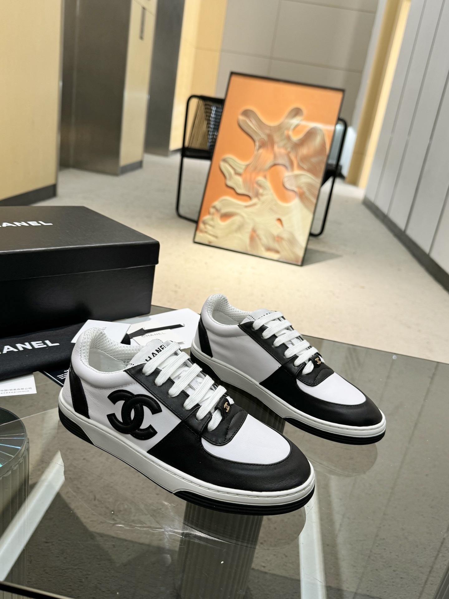 Chanel CC Logo Leather Sneakers - Premium Designer Fashion Trainers