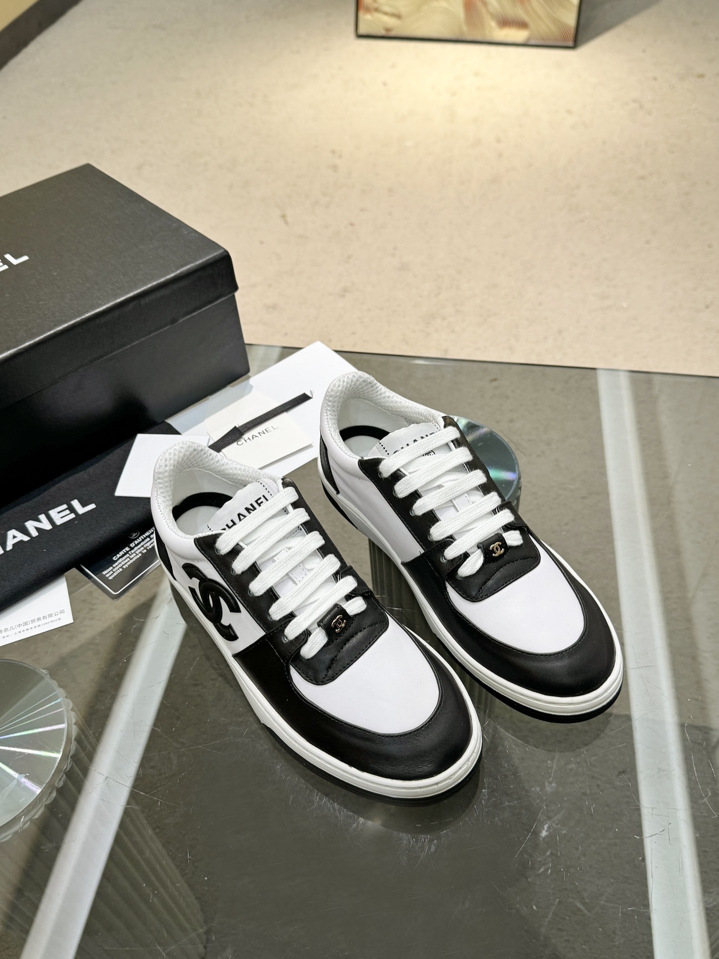 Chanel CC Logo Leather Sneakers - Premium Designer Fashion Trainers