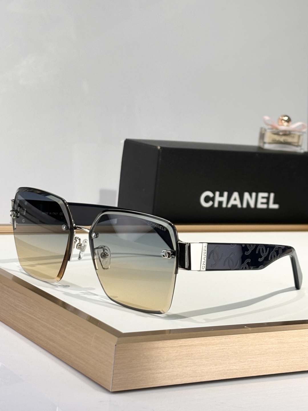 Chanel Rimless Gradient Sunglasses - Premium Designer Eyewear