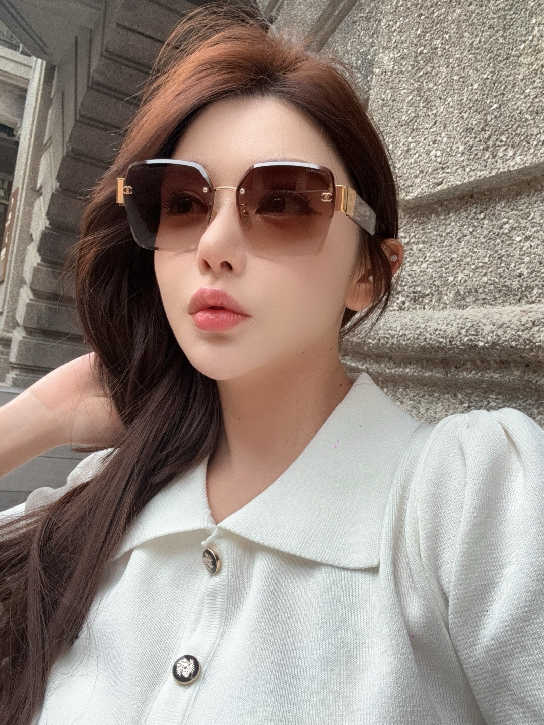 Luxury Women's Oversized Square Sunglasses - Elegant Gradient Lens