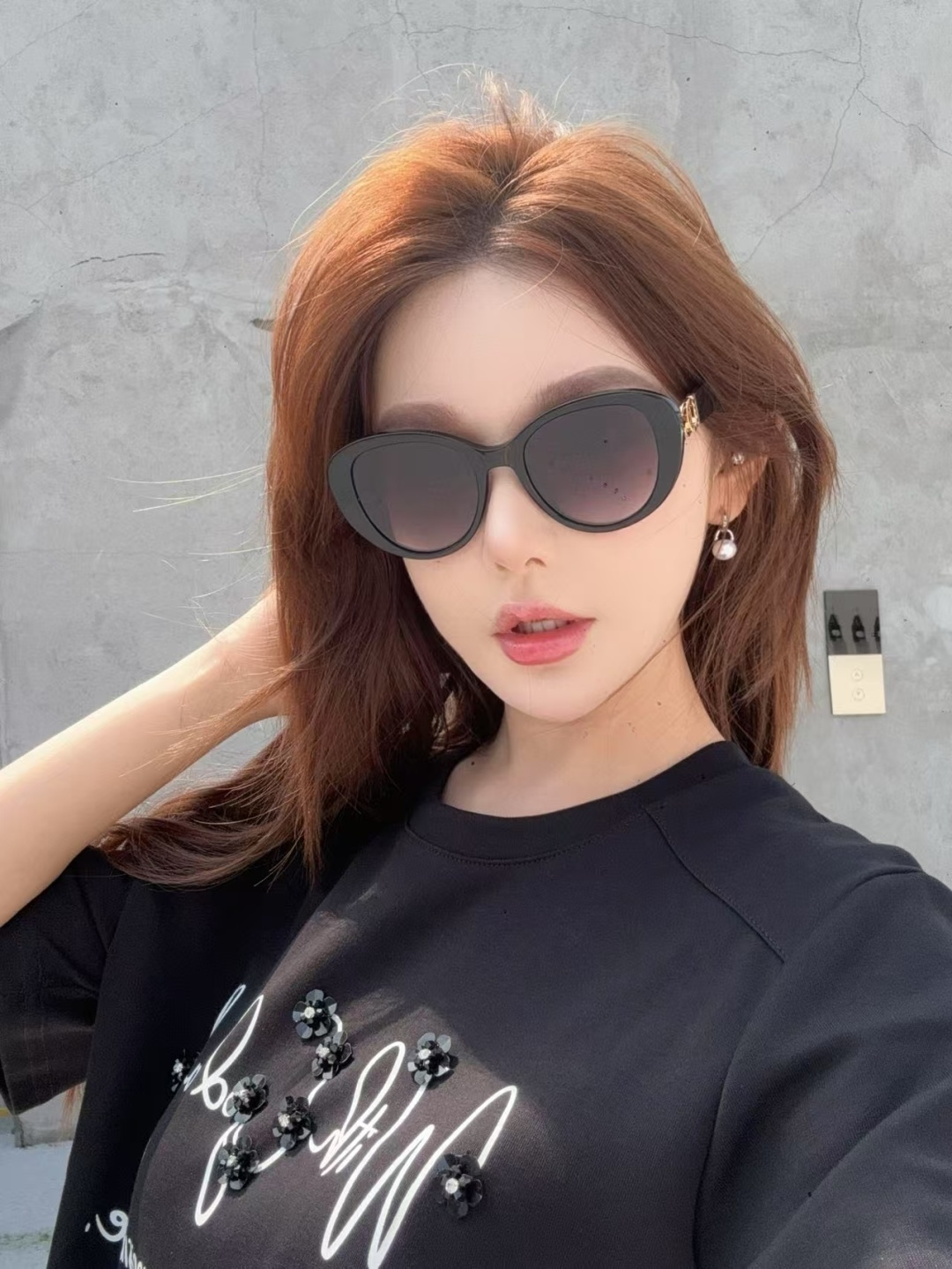 Chic Black Butterfly Sunglasses for Women - Premium Fashion Eyewear