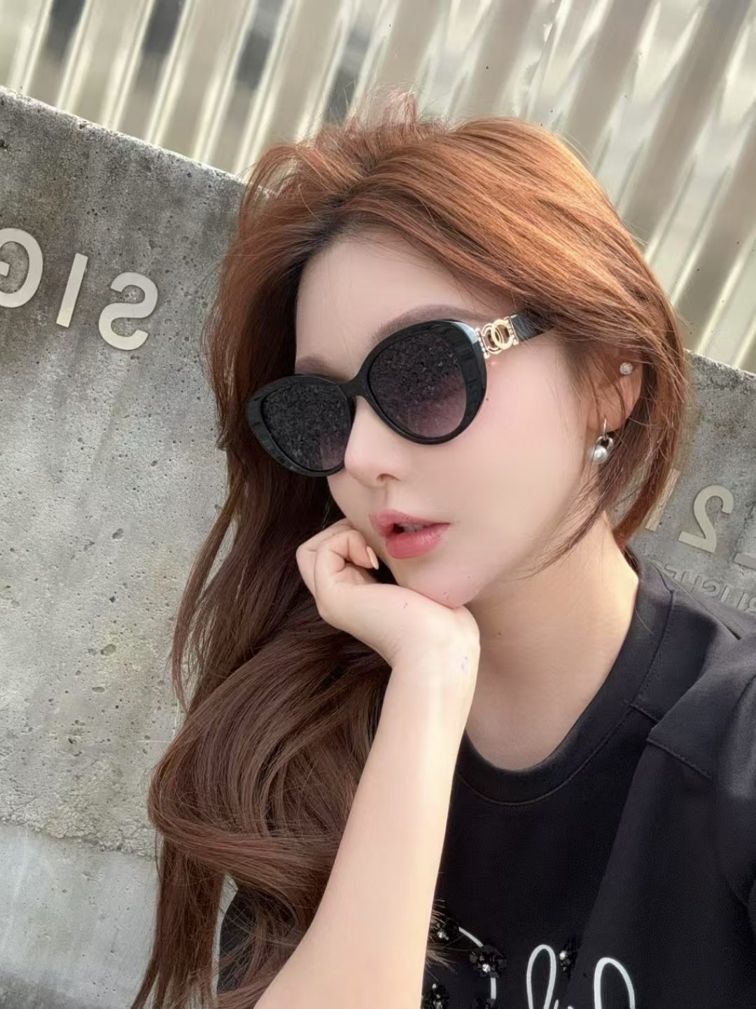 Chic Black Butterfly Sunglasses for Women - Premium Fashion Eyewear