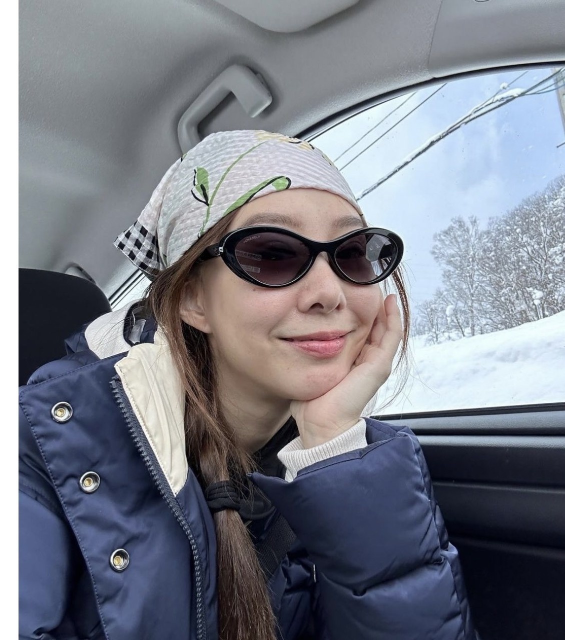 Retro Oval Sunglasses Y2K Small Frame Slim Cat Eye Eyewear for Women