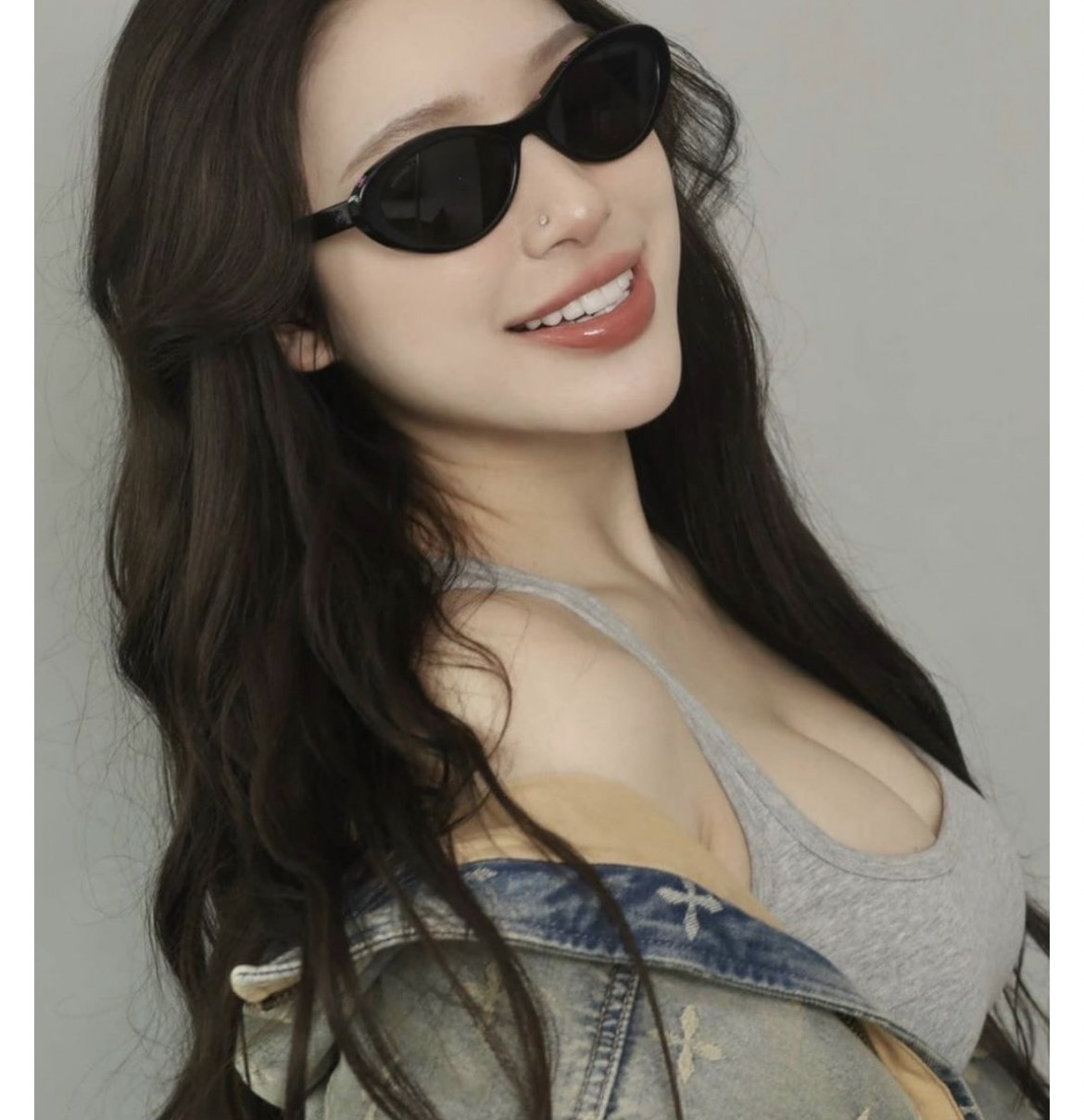 Retro Oval Sunglasses - Stylish Cat Eye Eyewear for Men & Women