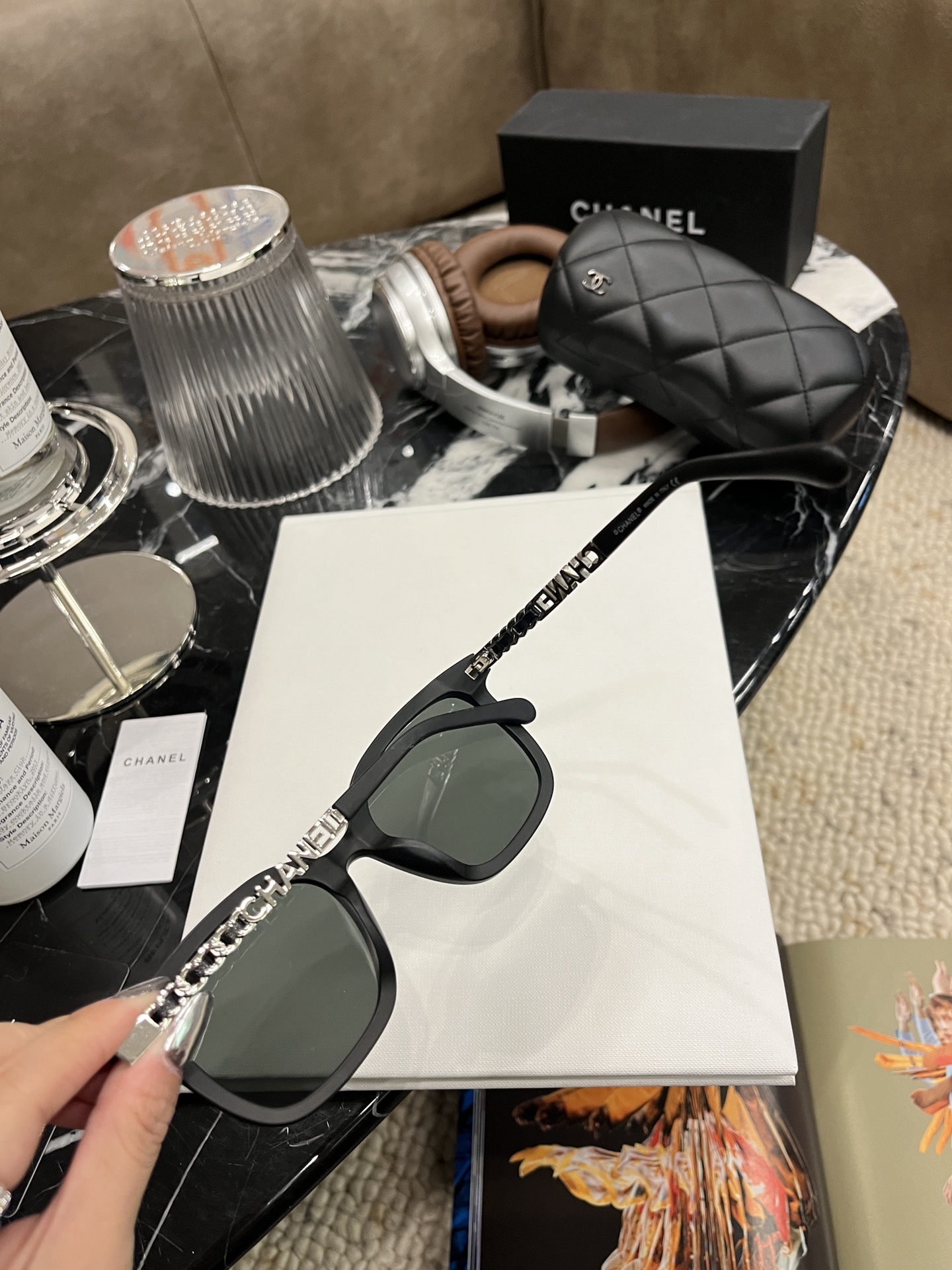 Luxury Women's Oversized Square Sunglasses - Matte Black Designer Style