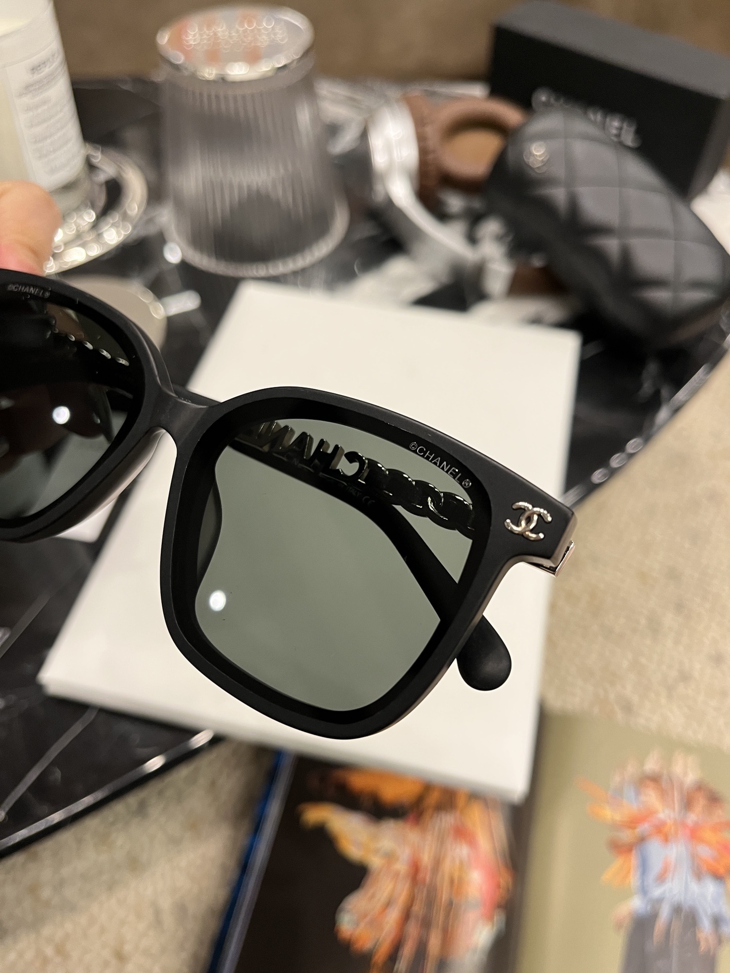 Luxury Women's Oversized Square Sunglasses - Matte Black Designer Style