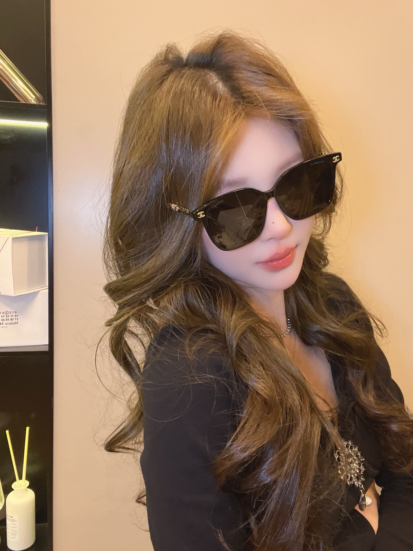 Luxury Oversized Square Sunglasses for Women - UV400 Protection