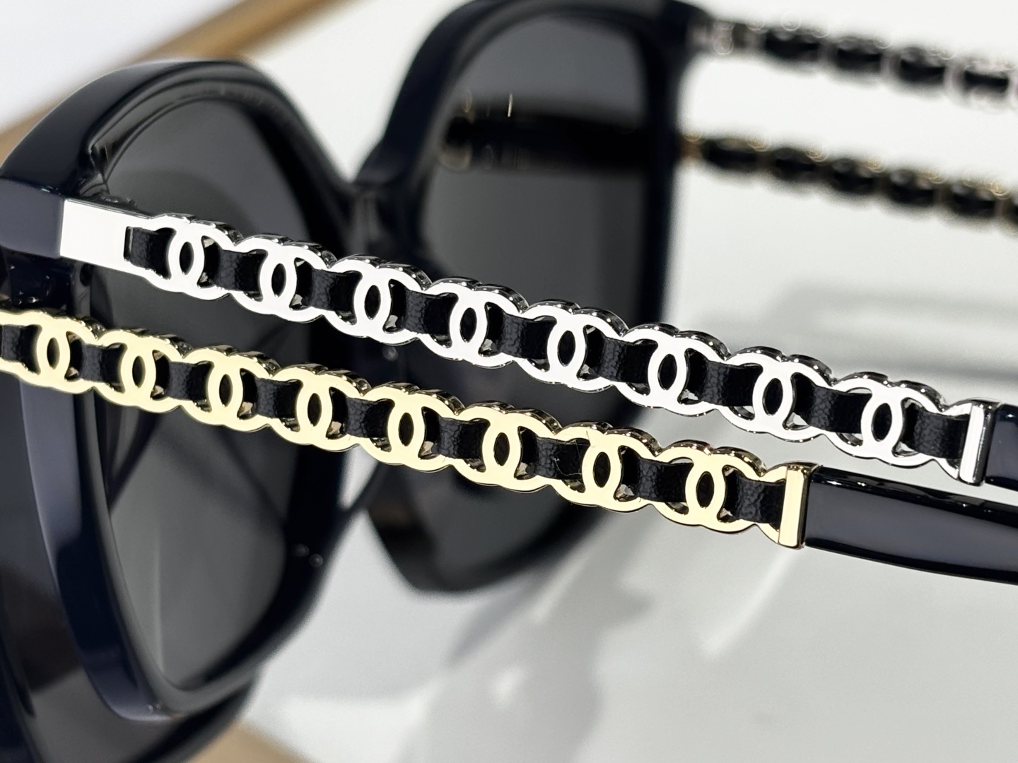 Chanel OCH5546Q Butterfly Polarized Sunglasses with Chain Temples