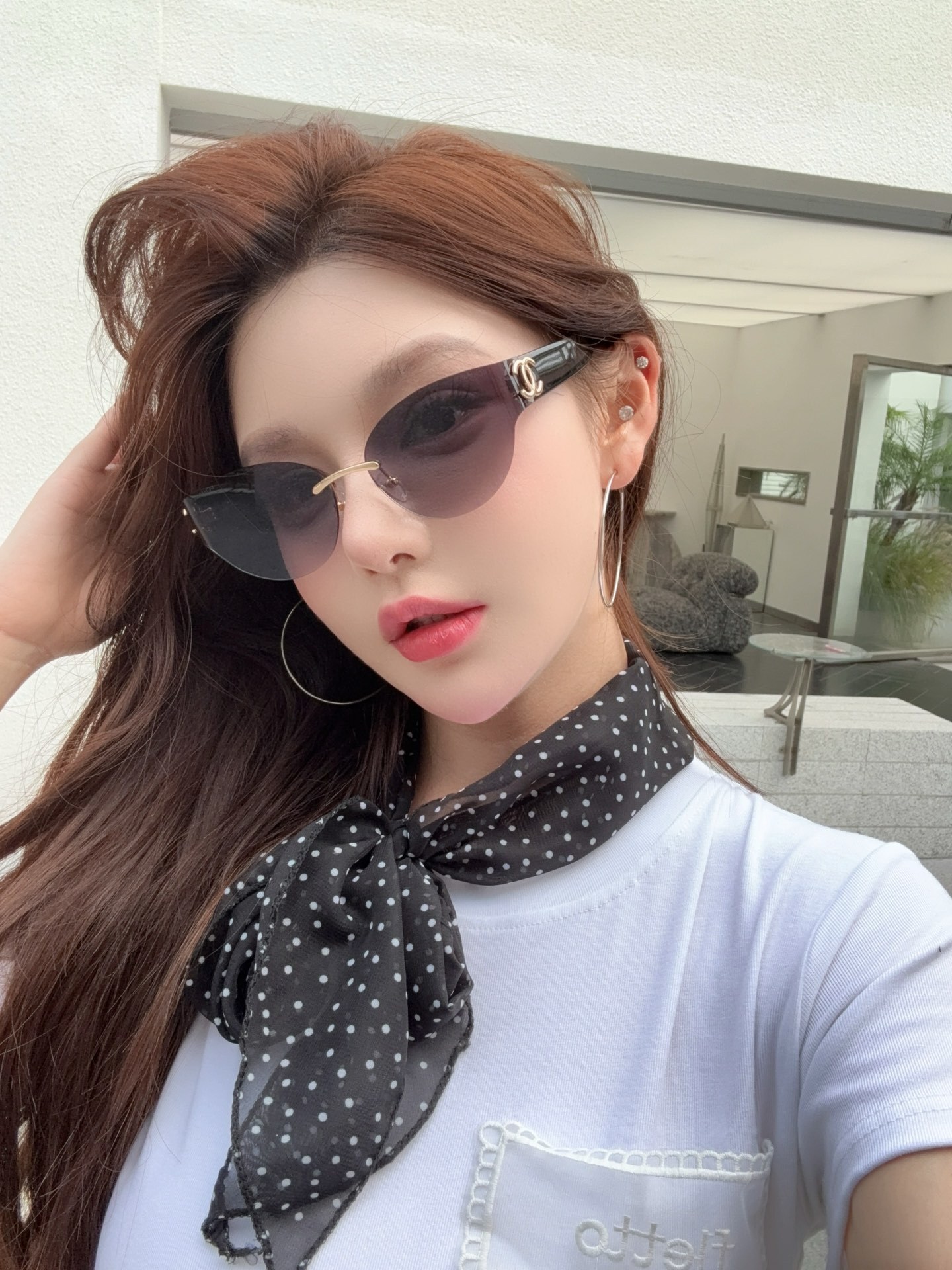 Luxury Women's Cat-Eye Sunglasses - Elegant Gradient Tint Eyewear